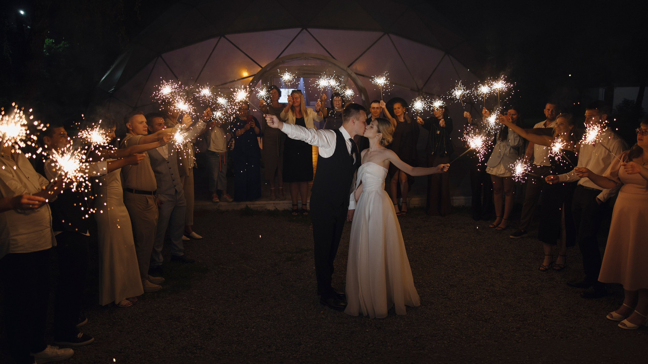 Ирина и Виталий. Свадебный фотограф Курск Максим Ноздрачев