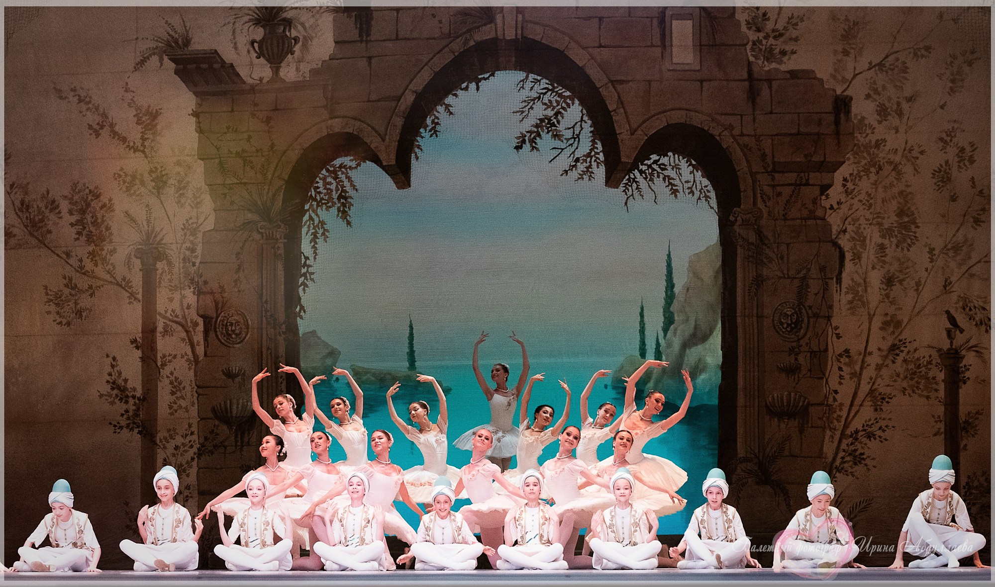 К 285-летию основанию Академии русского балета им. А.Я.Вагановой