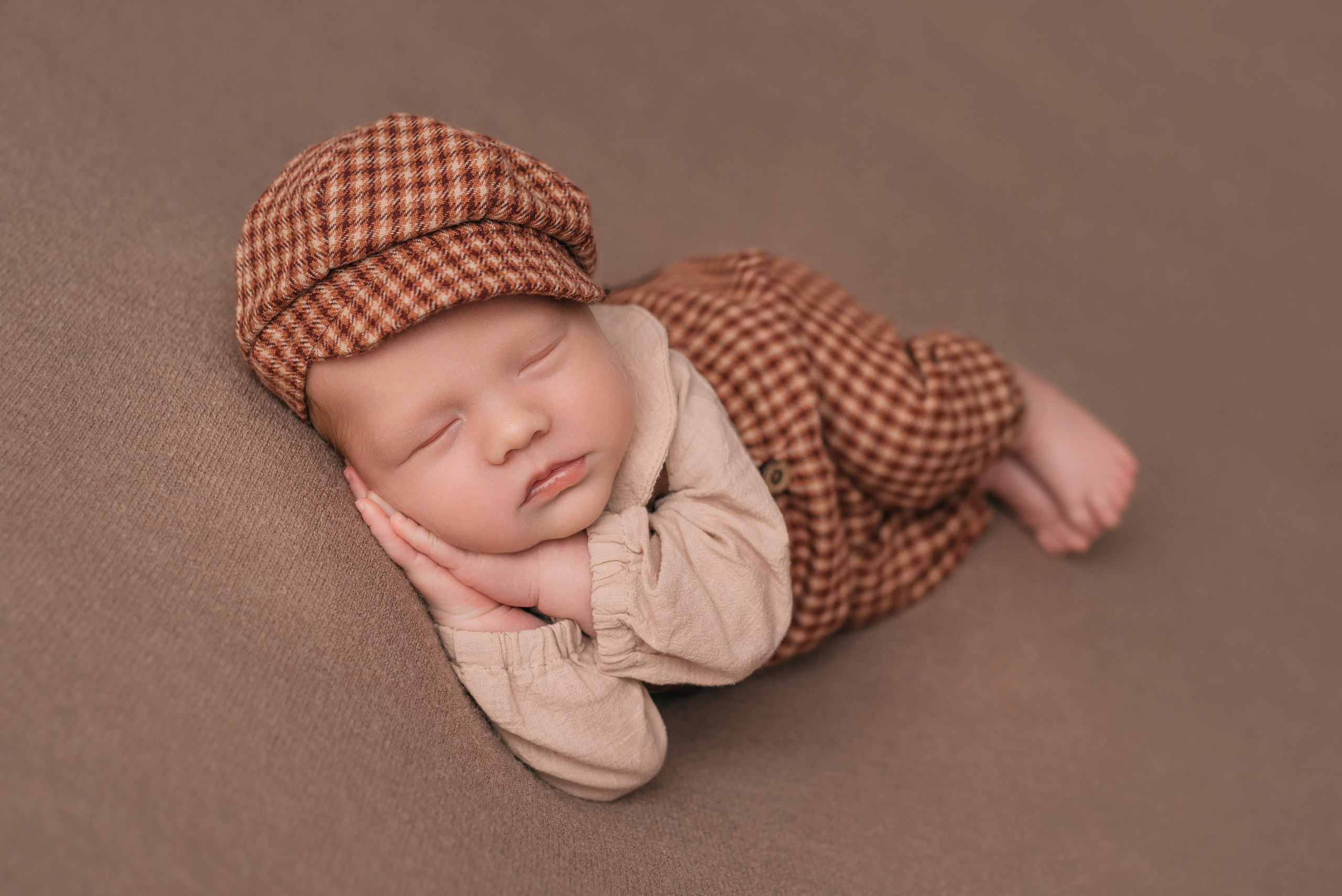 Артем. Фотограф новорожденных Белгород