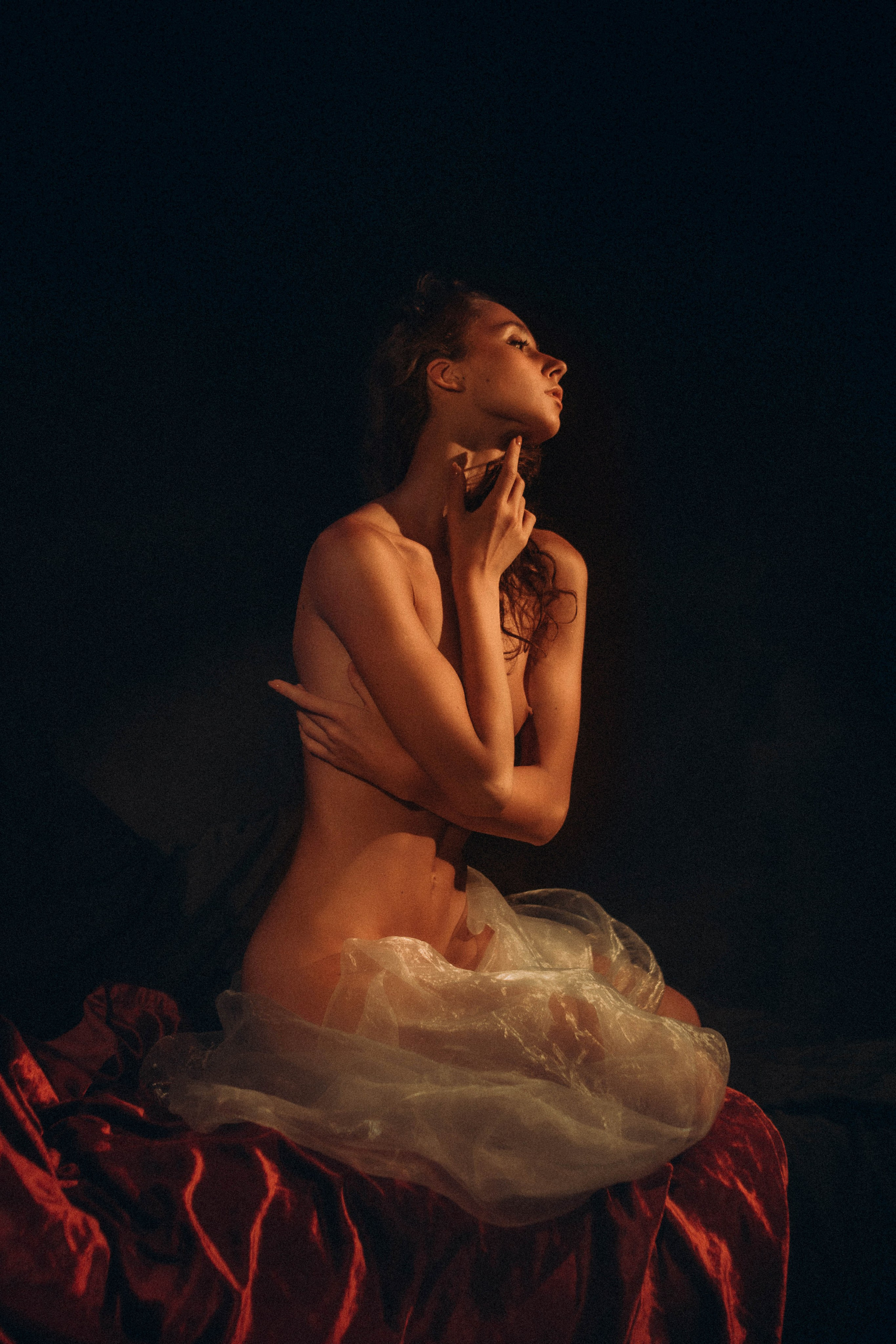 (18+) Обнажённая натура. Создадим шедевр? Виталина и её фотоискусство