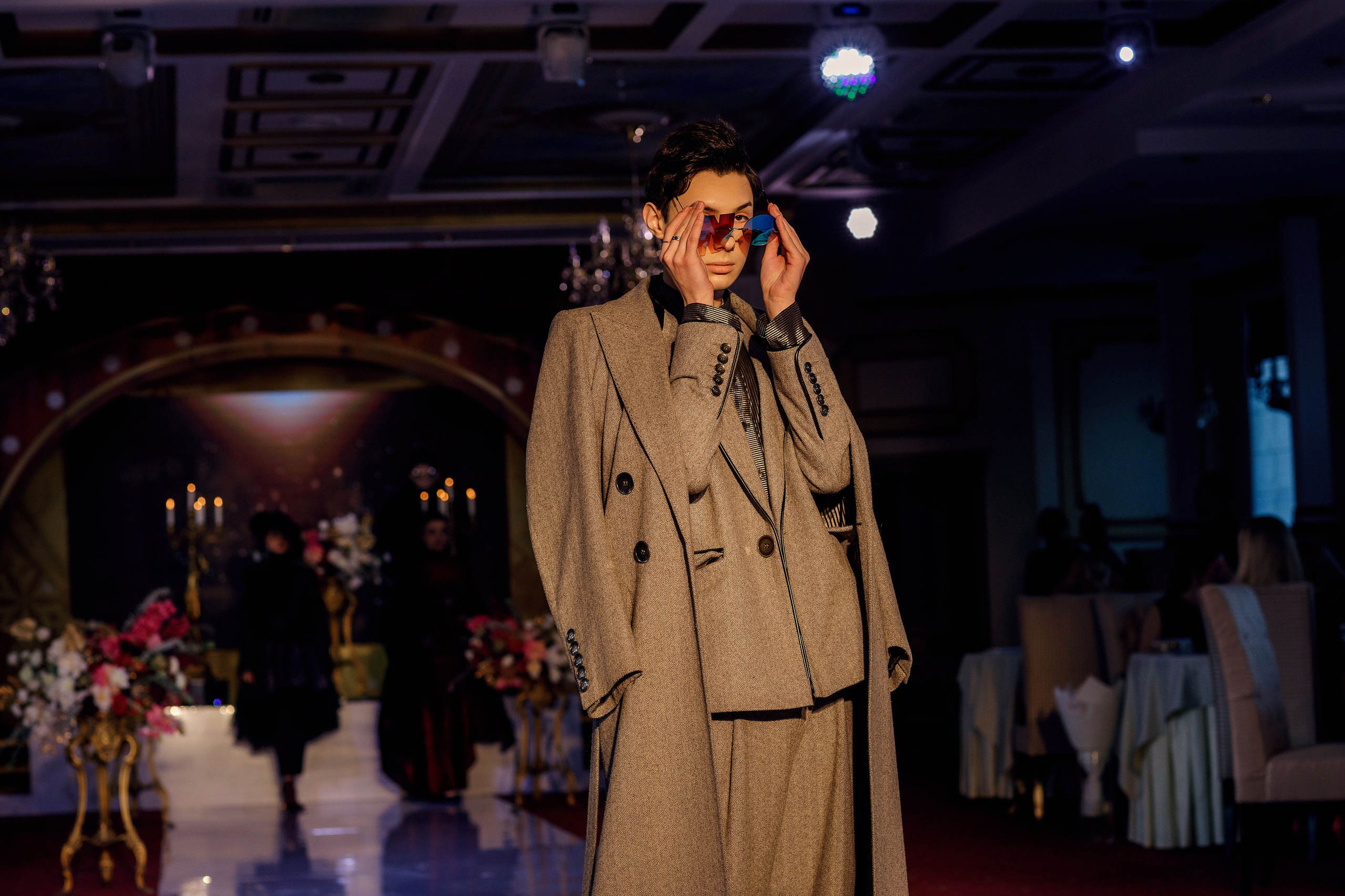 Показ коллекции Игоря Дадиани — 2023.04.01. Портретный и репортажный фотограф в Чебоксарах Андриян Чаркин