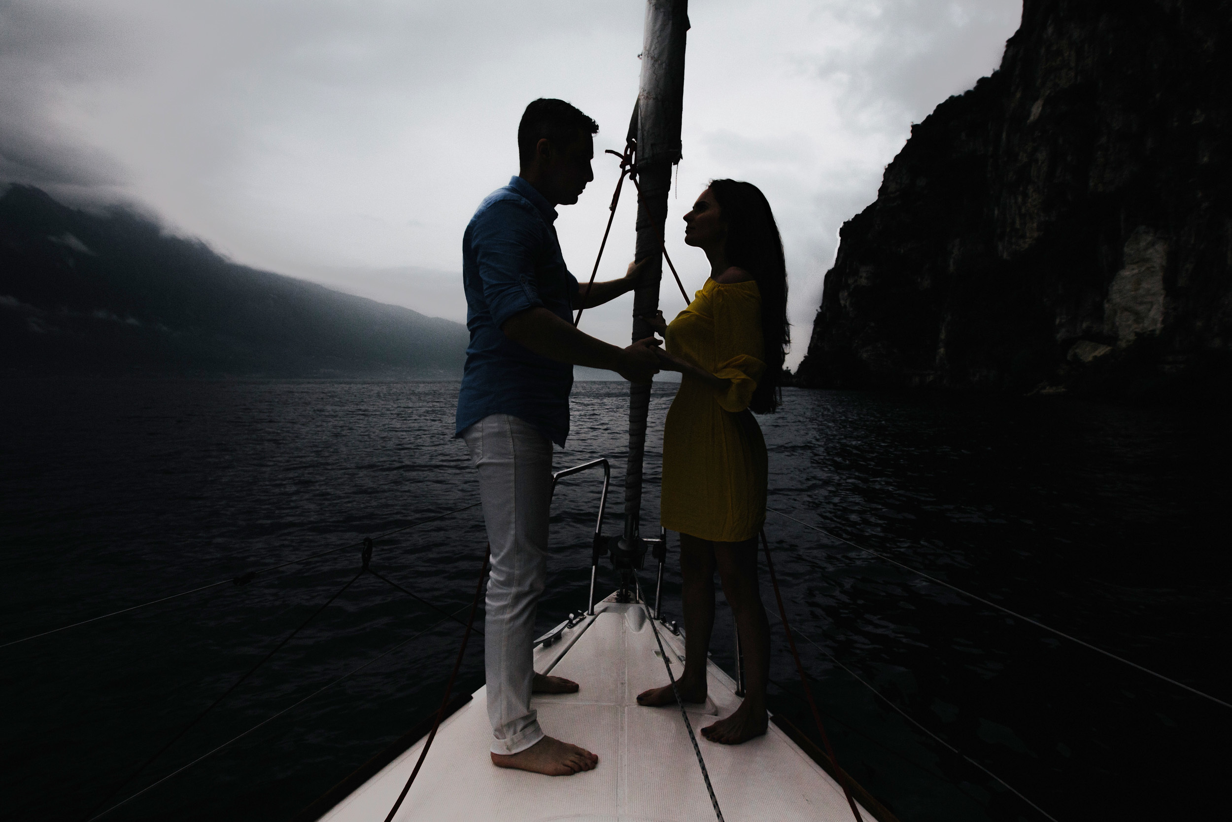 Evegniy + Angelina / LOVE STORY / Garda lake. Photographer and videographer for wedding in Italy: Rome, Milan, Venic