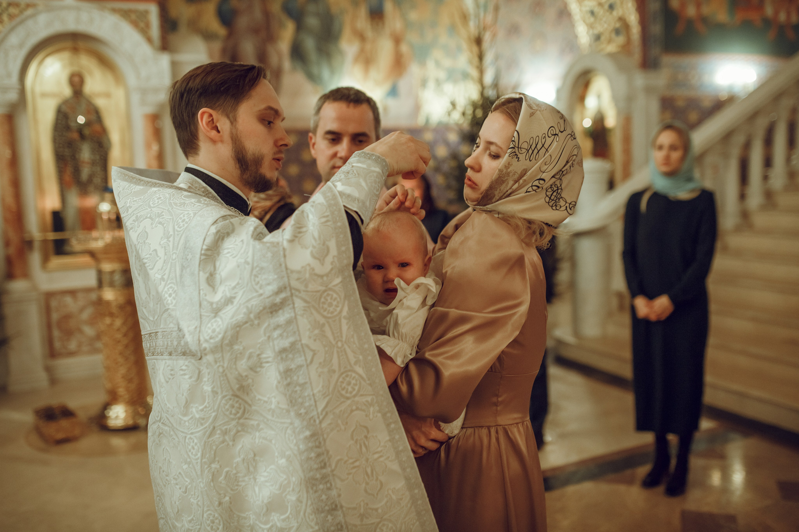 Крещение Виктории. Фотограф на Крещение, семейный фотограф в Москве