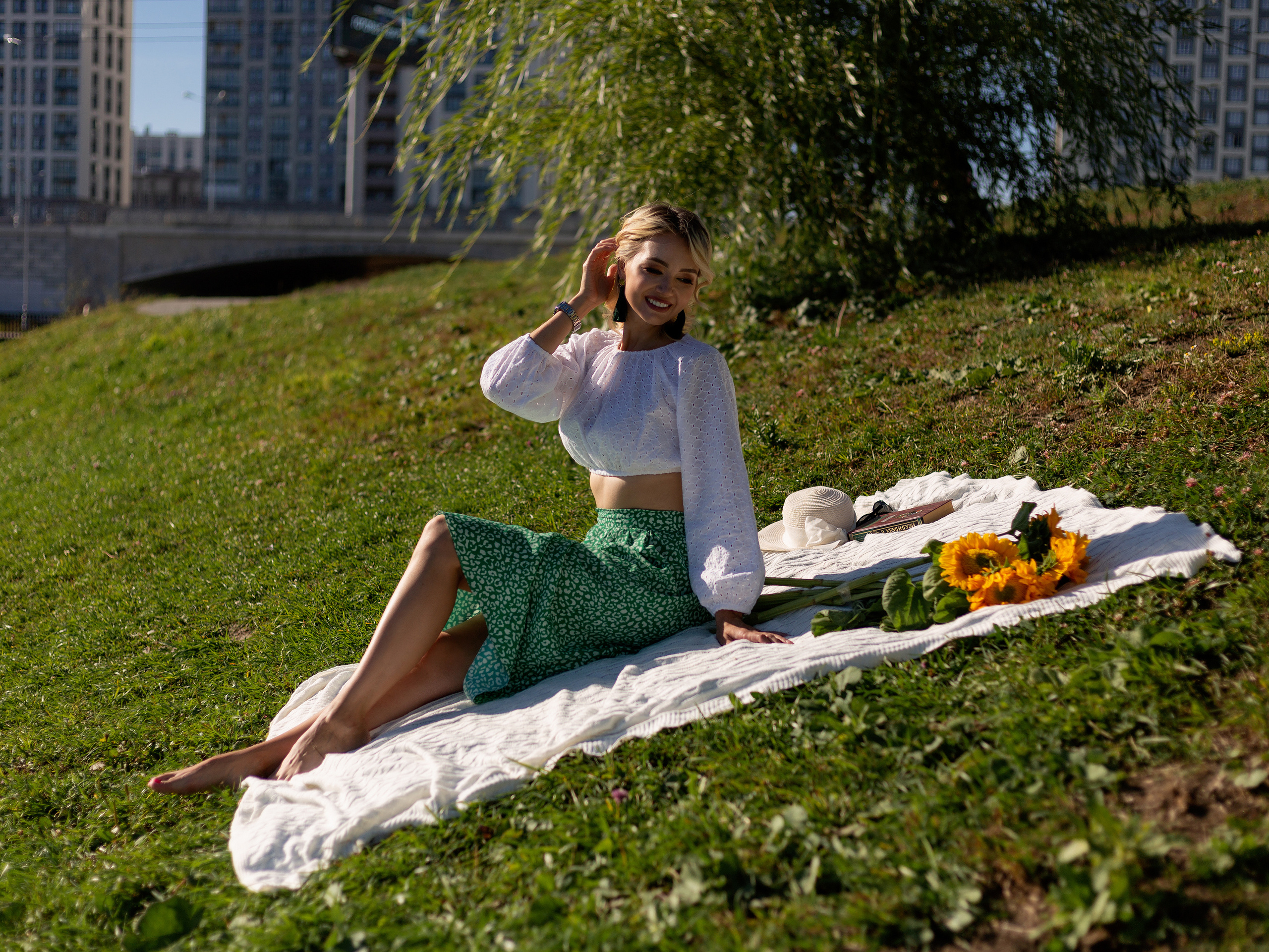 Женский портрет на природе. Женский и семейный фотограф в Екатеринбурге Маша Пруц