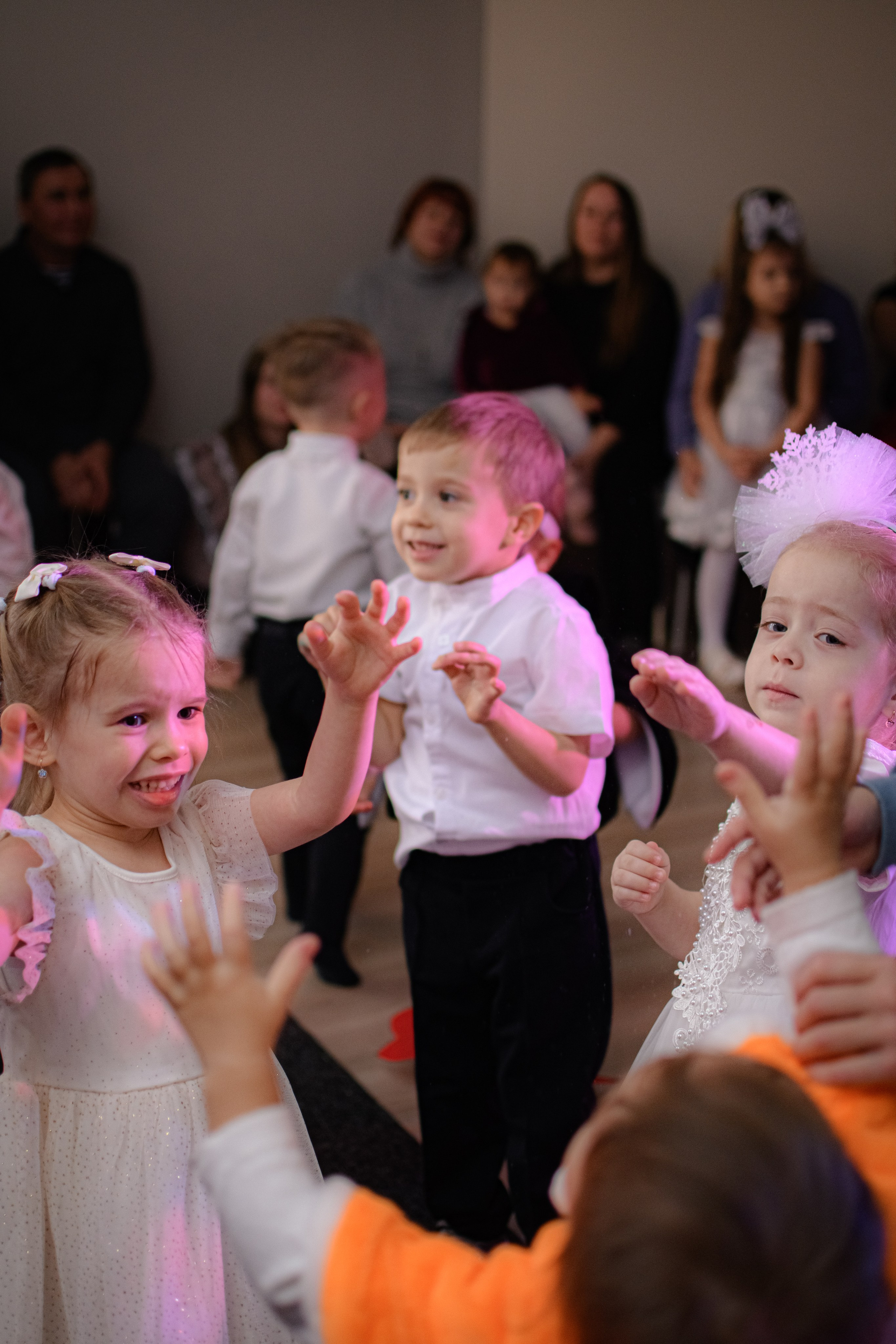 HAPPY NEW YEAR. Photokarish