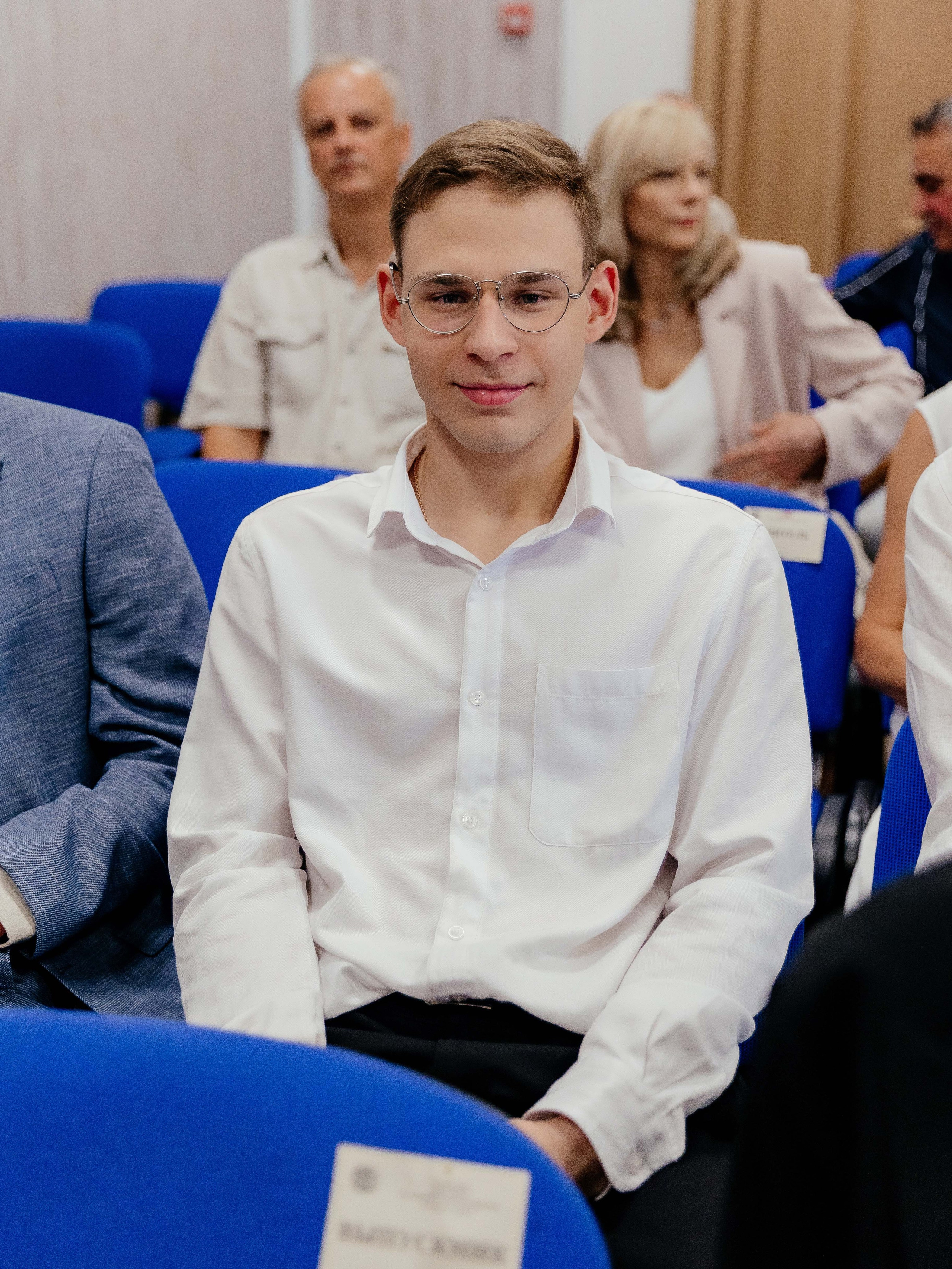 Школьный выпускной. Красильников Евгений — профессиональный фотограф в Ростове-на-Дону