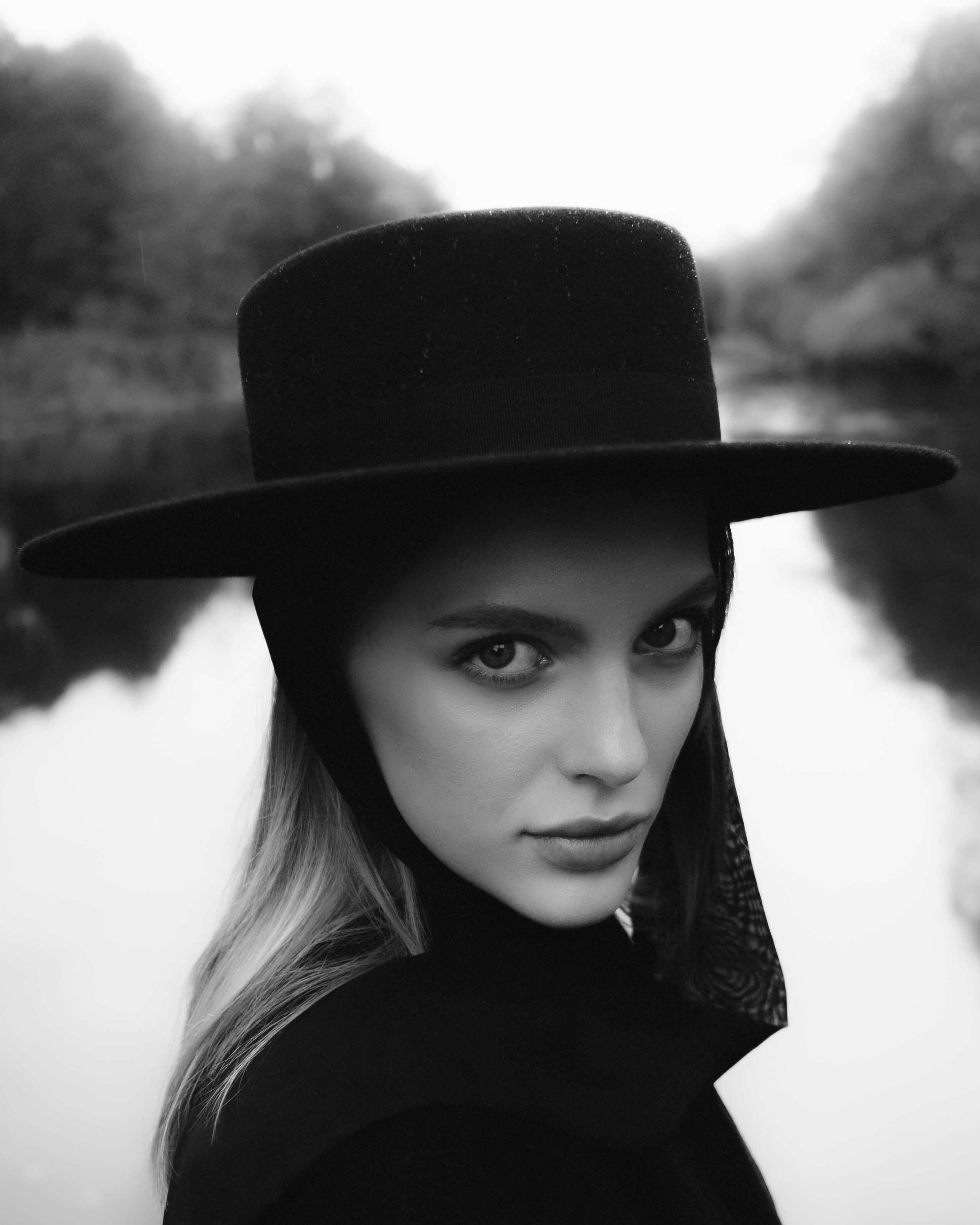 Evgenia. Фотограф и Стилист в Санкт-Петербурге Алеся Хомиченок и Игорь Гарин