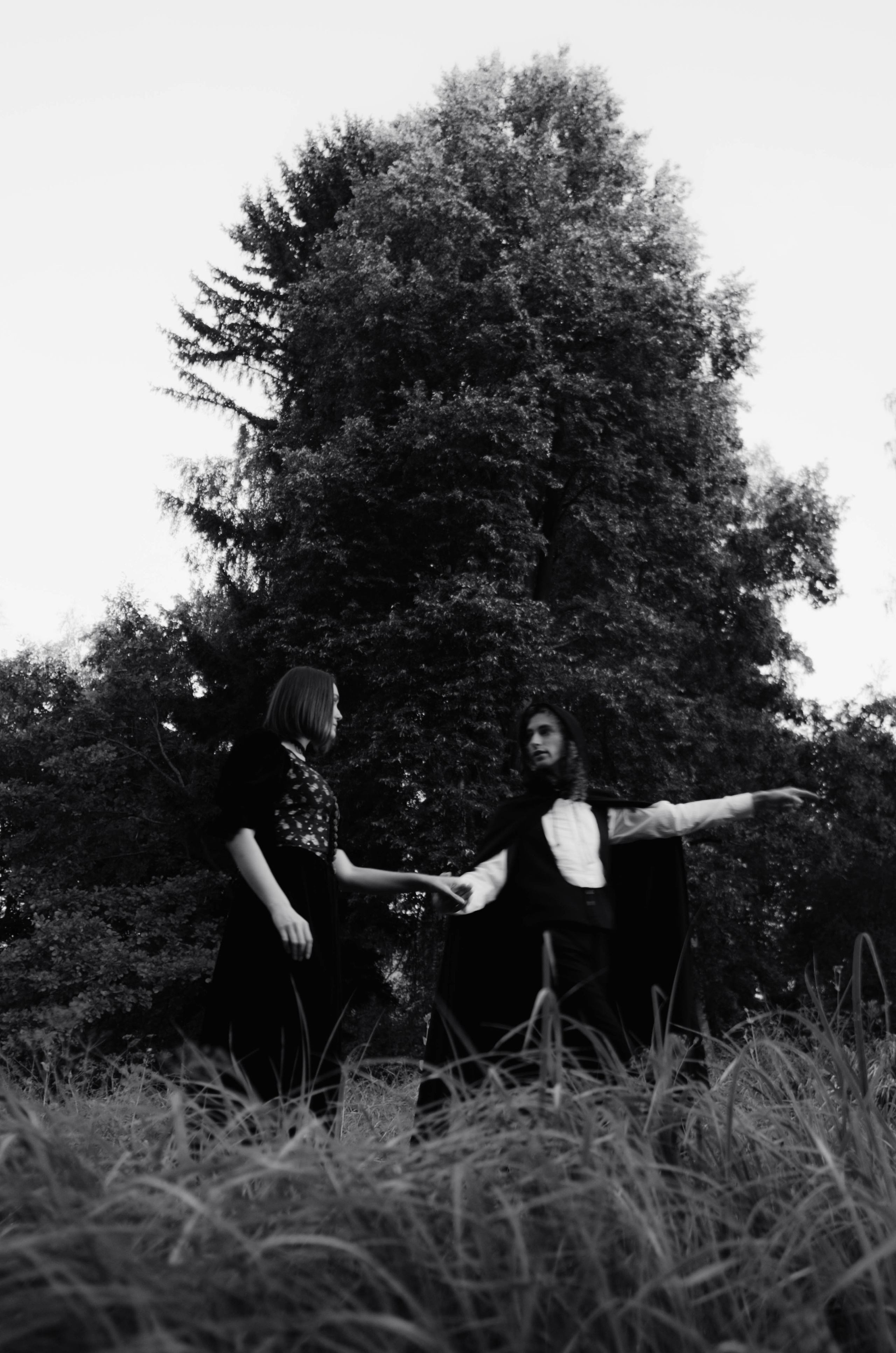 Phantom thread. Фотограф и Стилист в Санкт-Петербурге Алеся Хомиченок и Игорь Гарин