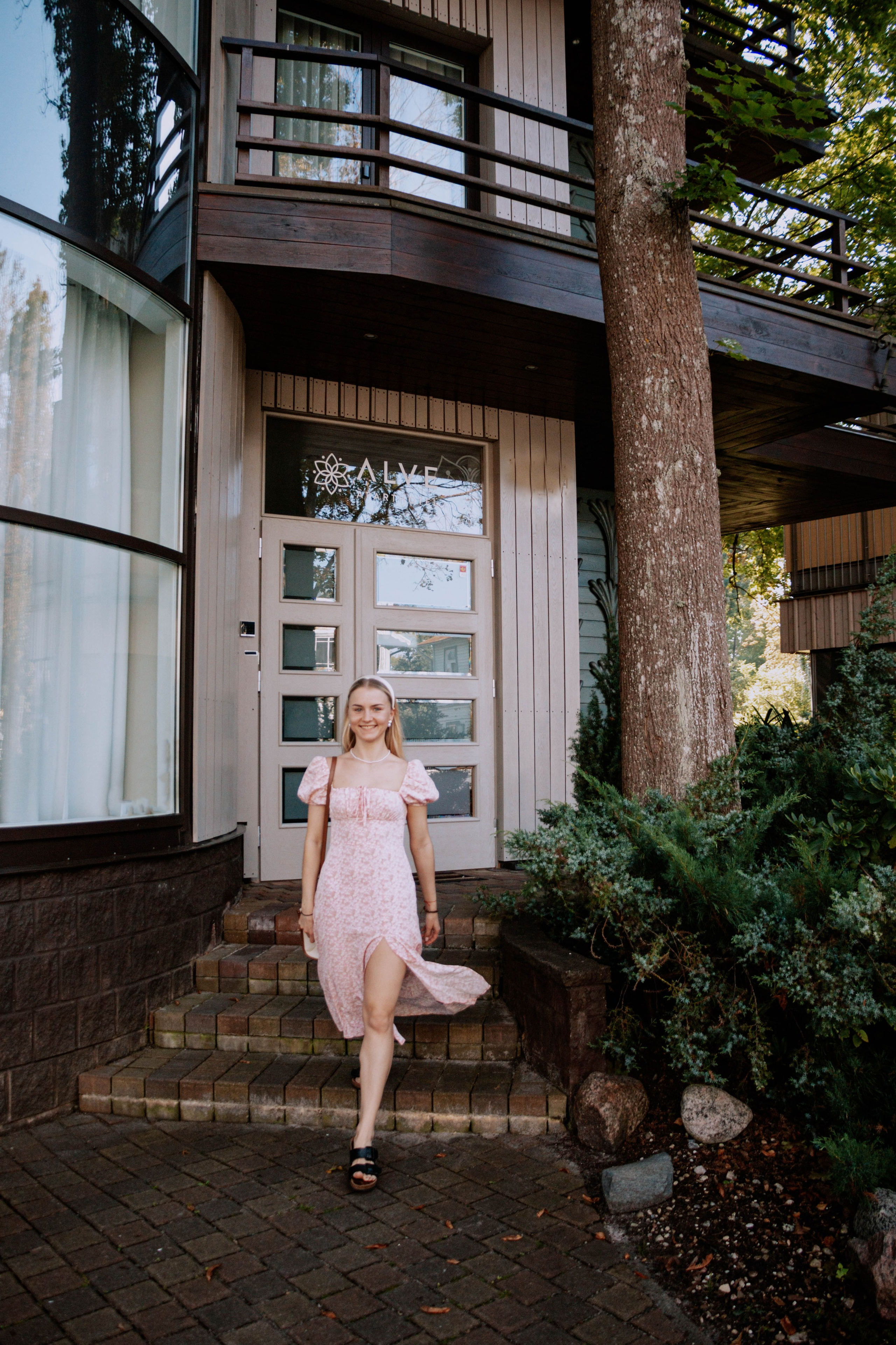 Диана. Бережно сохраняю ваши чувства и истории на своих фотографиях