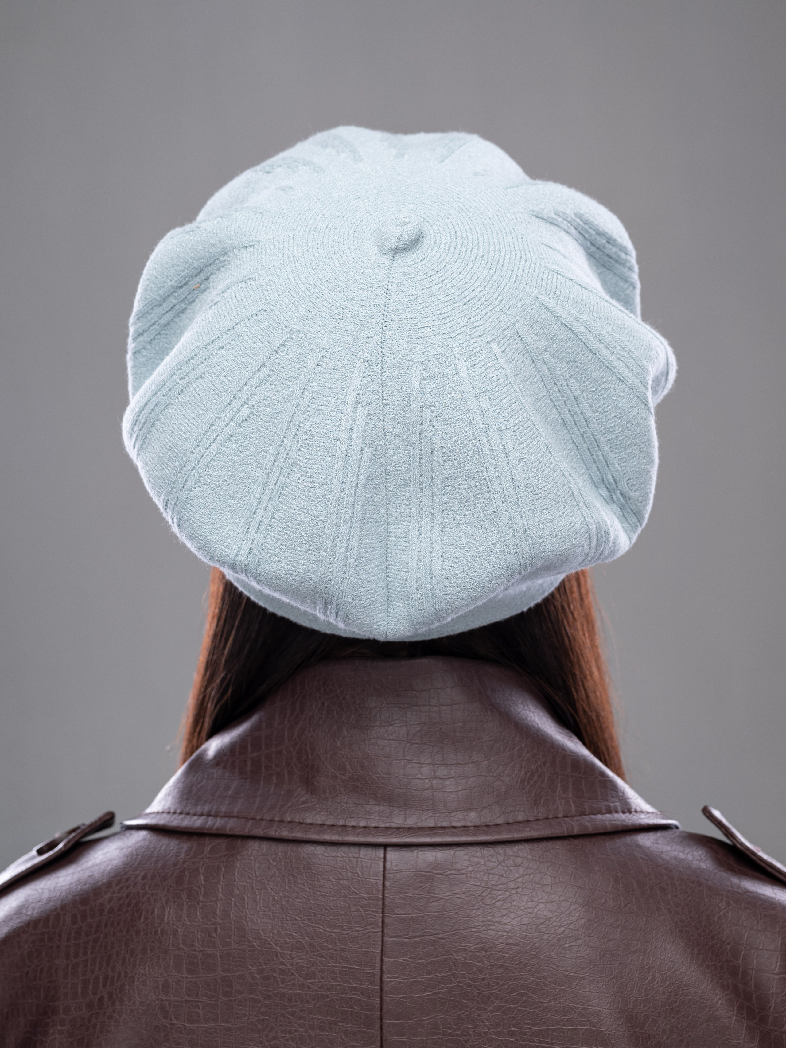 Береты. Предметный фотограф, фото для маркетплейсов Пятигорск, КМВ