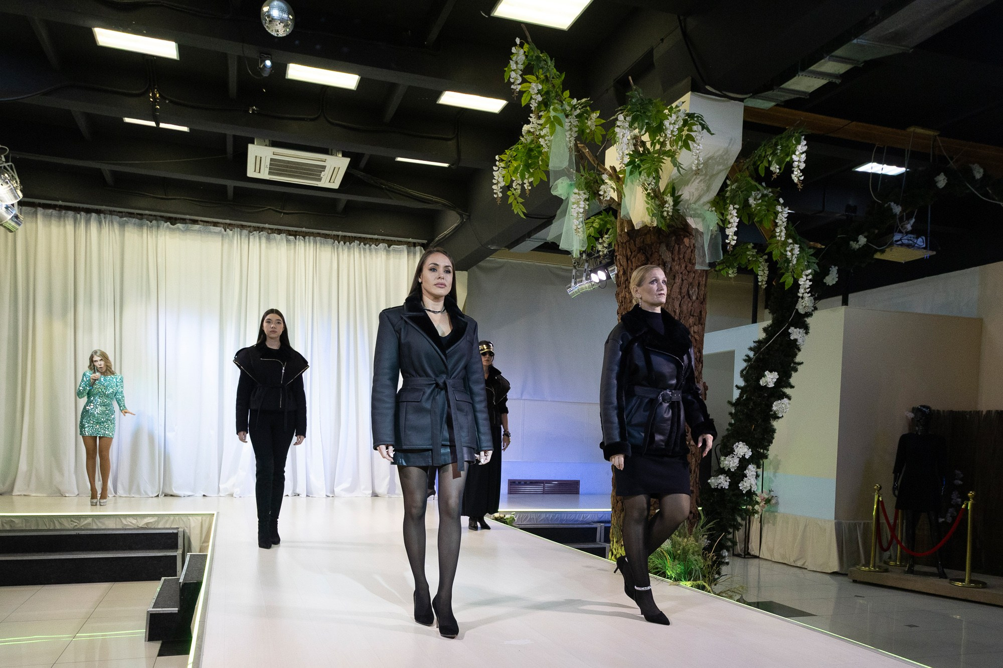 Показ моды Mexa Shop. Andrey Pospelove. Фотограф в Саратове