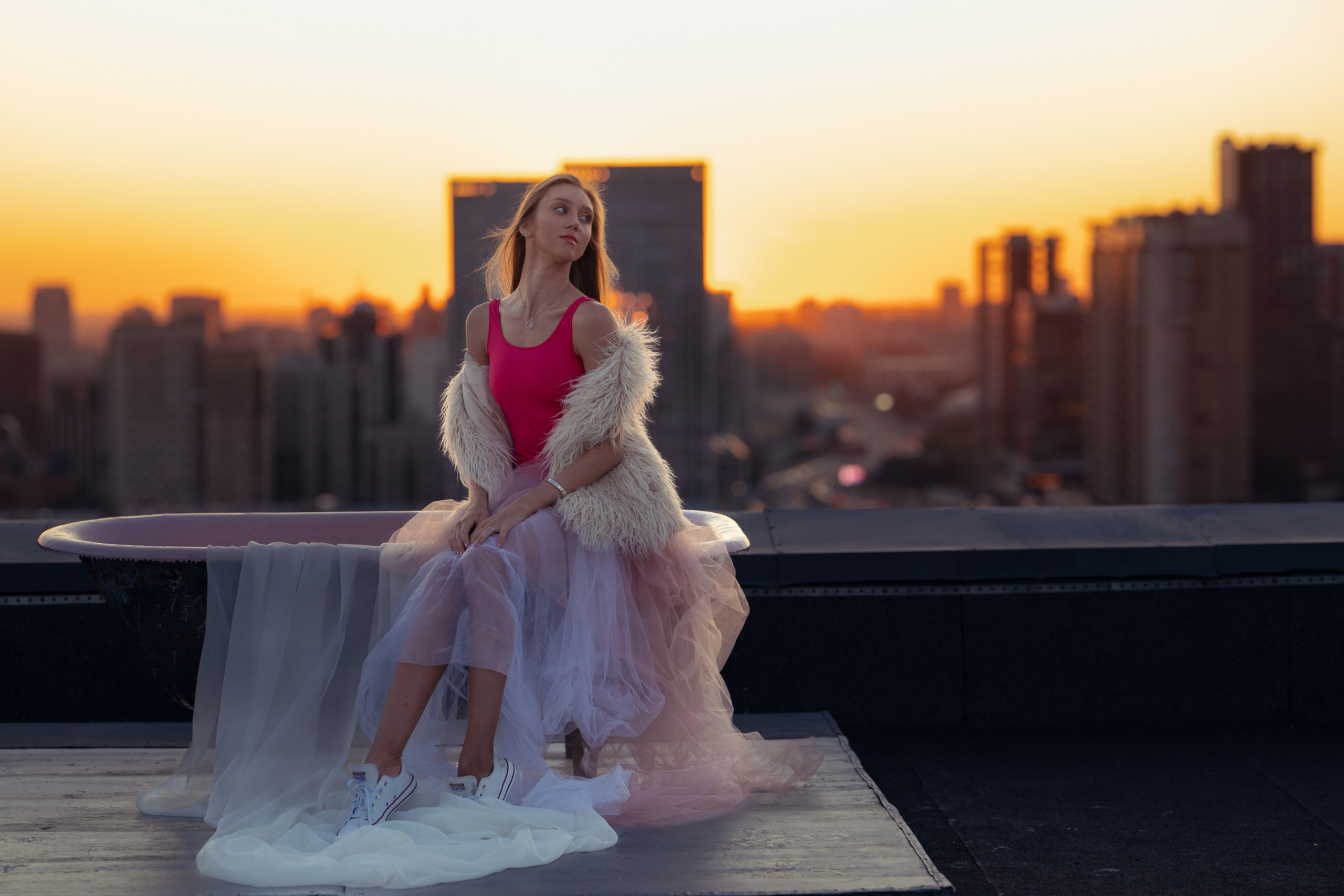 Шерше ля фам (женские портреты улица). Спортивный и портретный фотограф