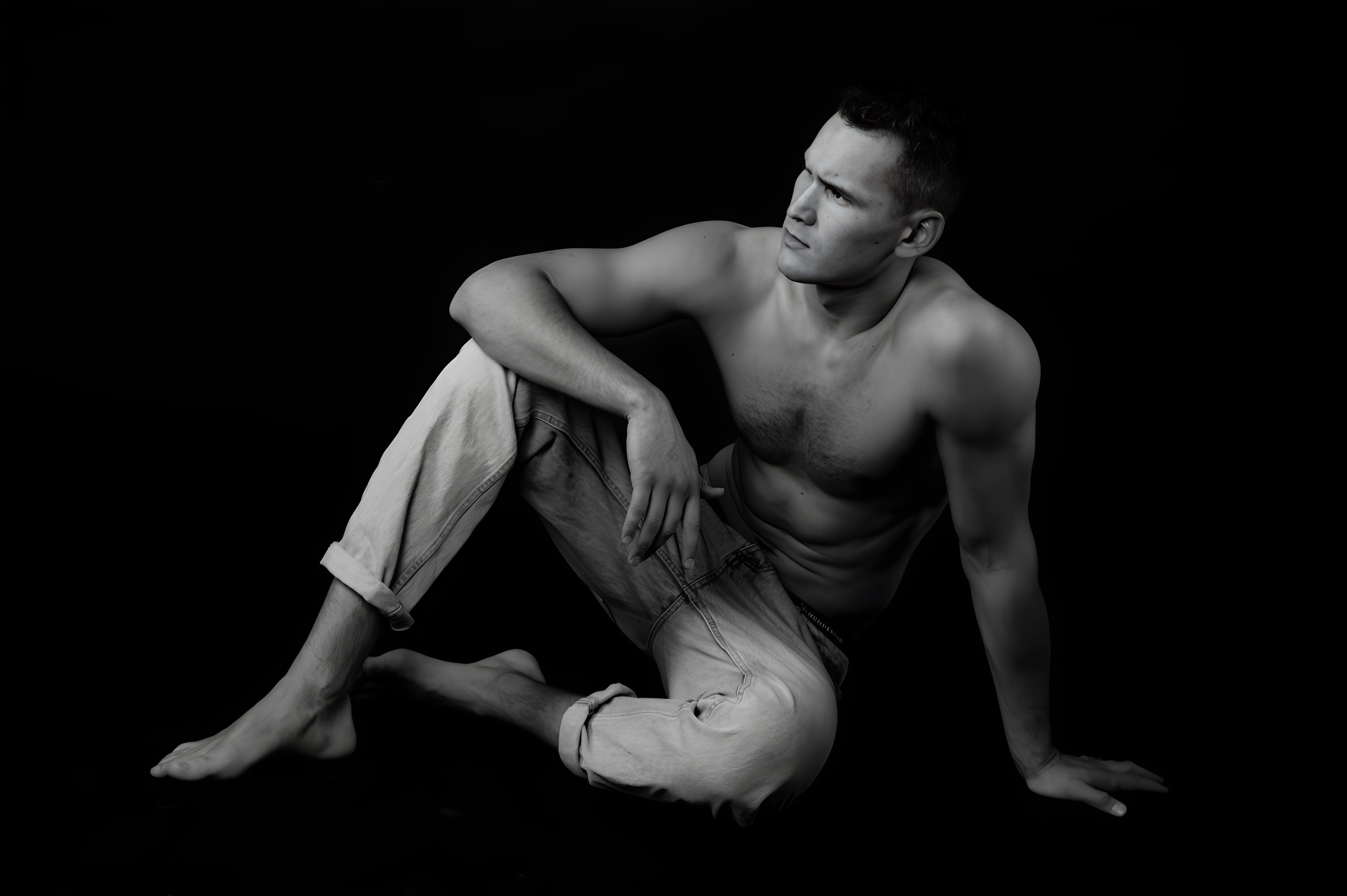 Мужественнаяя эстетика. Студия Фотографии «𝙑𝙆𝘼𝘿𝙍𝙀»