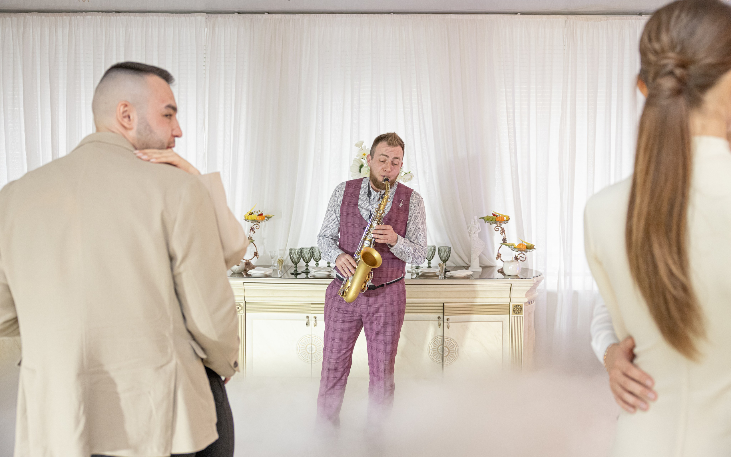 Александр и Диана. Свадебный фотограф Иван Петров