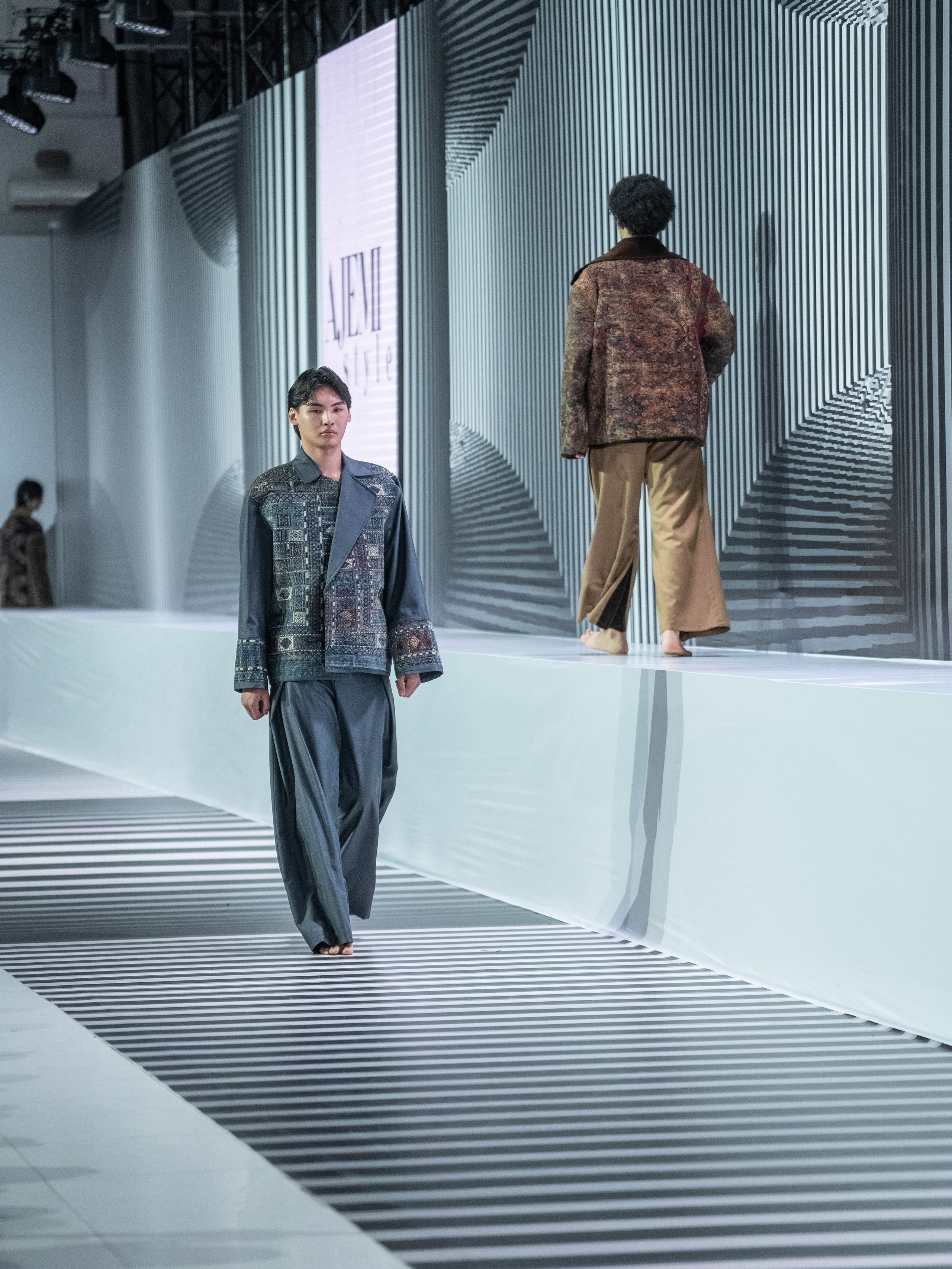 AJEMI STYLE. Сайт Алматинского НЮ АРТ, будуар и фэшн фотографа Дениса Карпенко