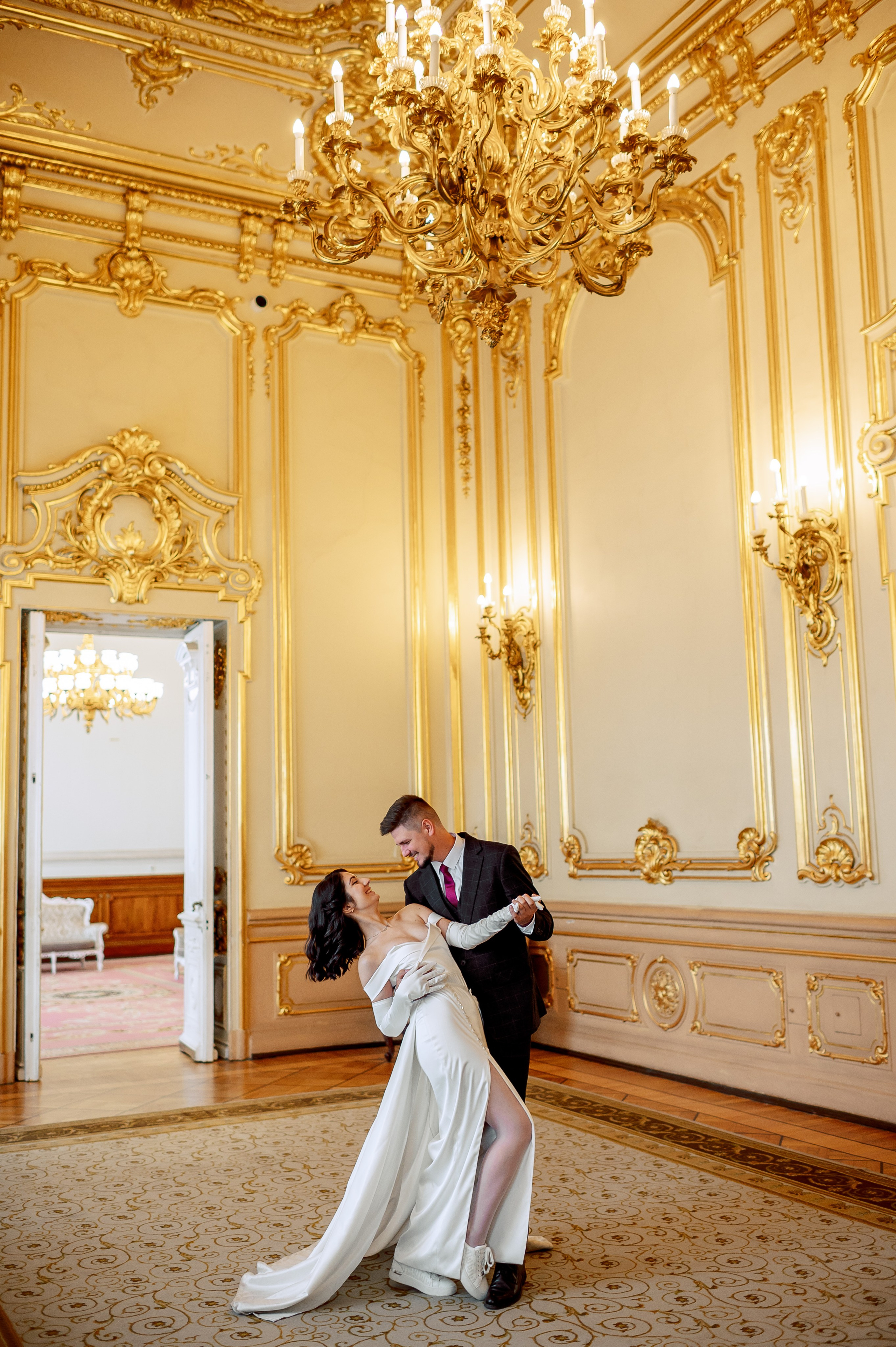 Камерная свадьба в Первом Дворце Бракосочетания №1 на Английской набережной Яны и Евгения. Портретный, семейный и свадебный фотограф в Санкт-Петербурге и в Пушкине Ширяев Денис