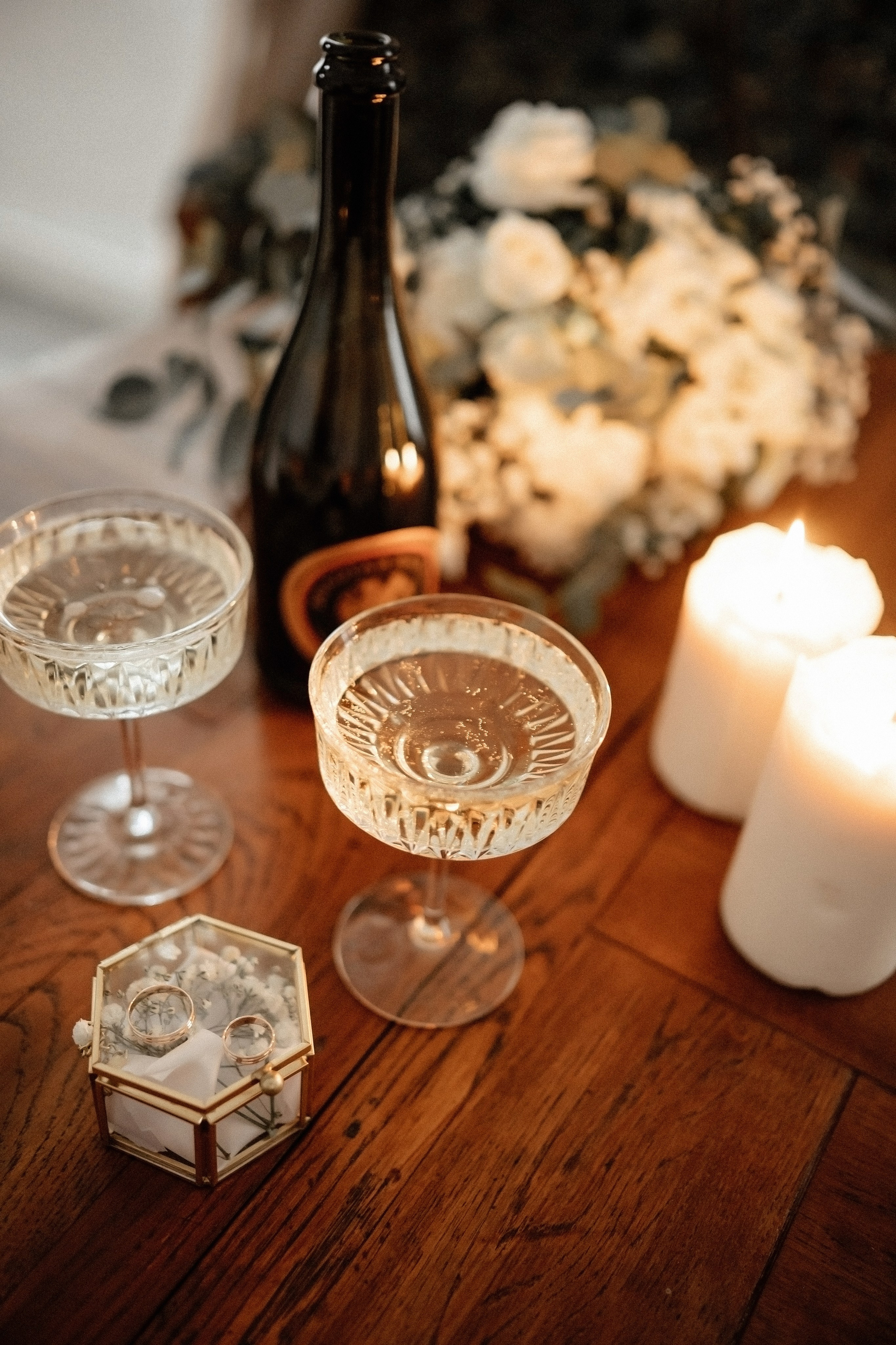 Свадебная фотосессия в Ливадийском дворце. Свадебный и семейный фотограф и видеограф, Крым, Москва, Санкт -Петербург