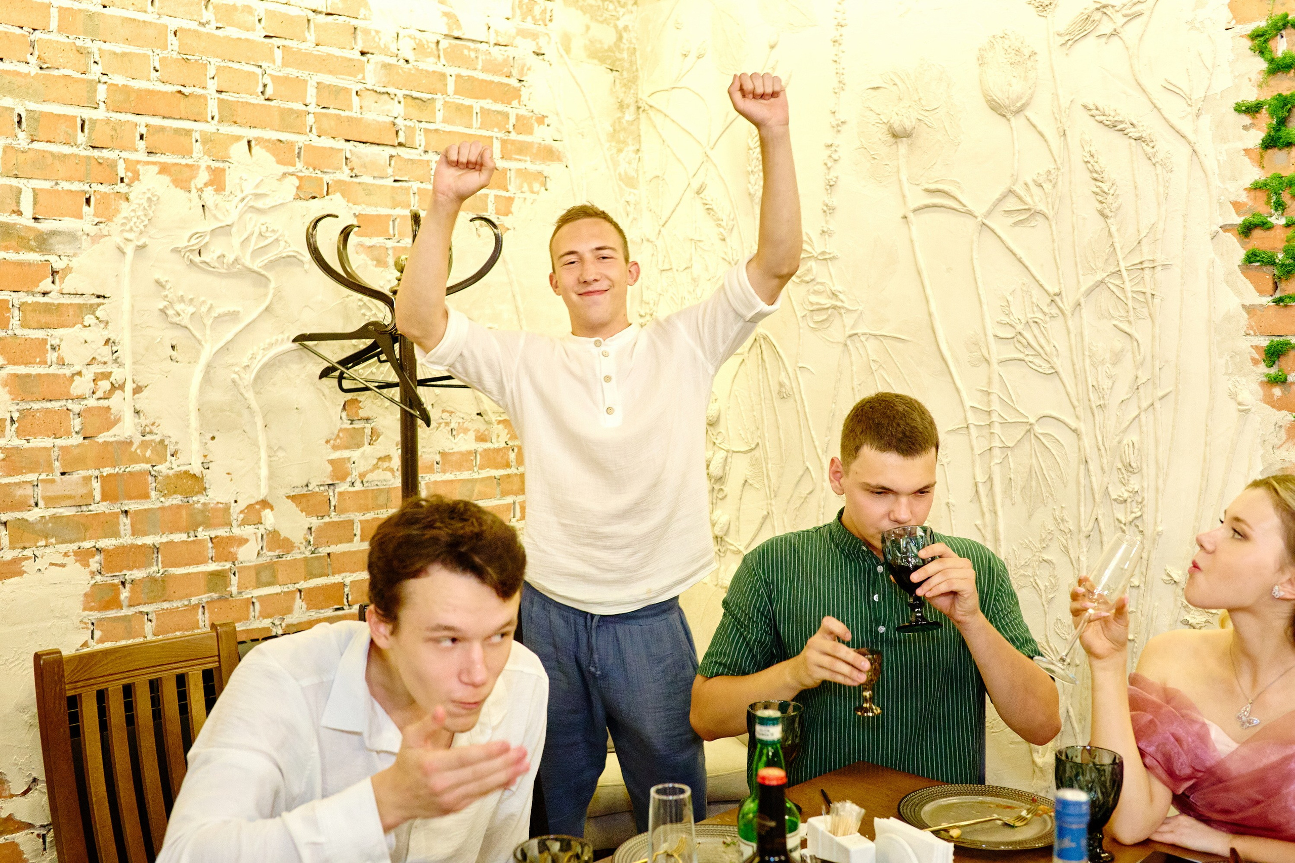 Выпускной 35 Сош. Фотограф Выпускные альбомы Таганрог Сергей Коробченко