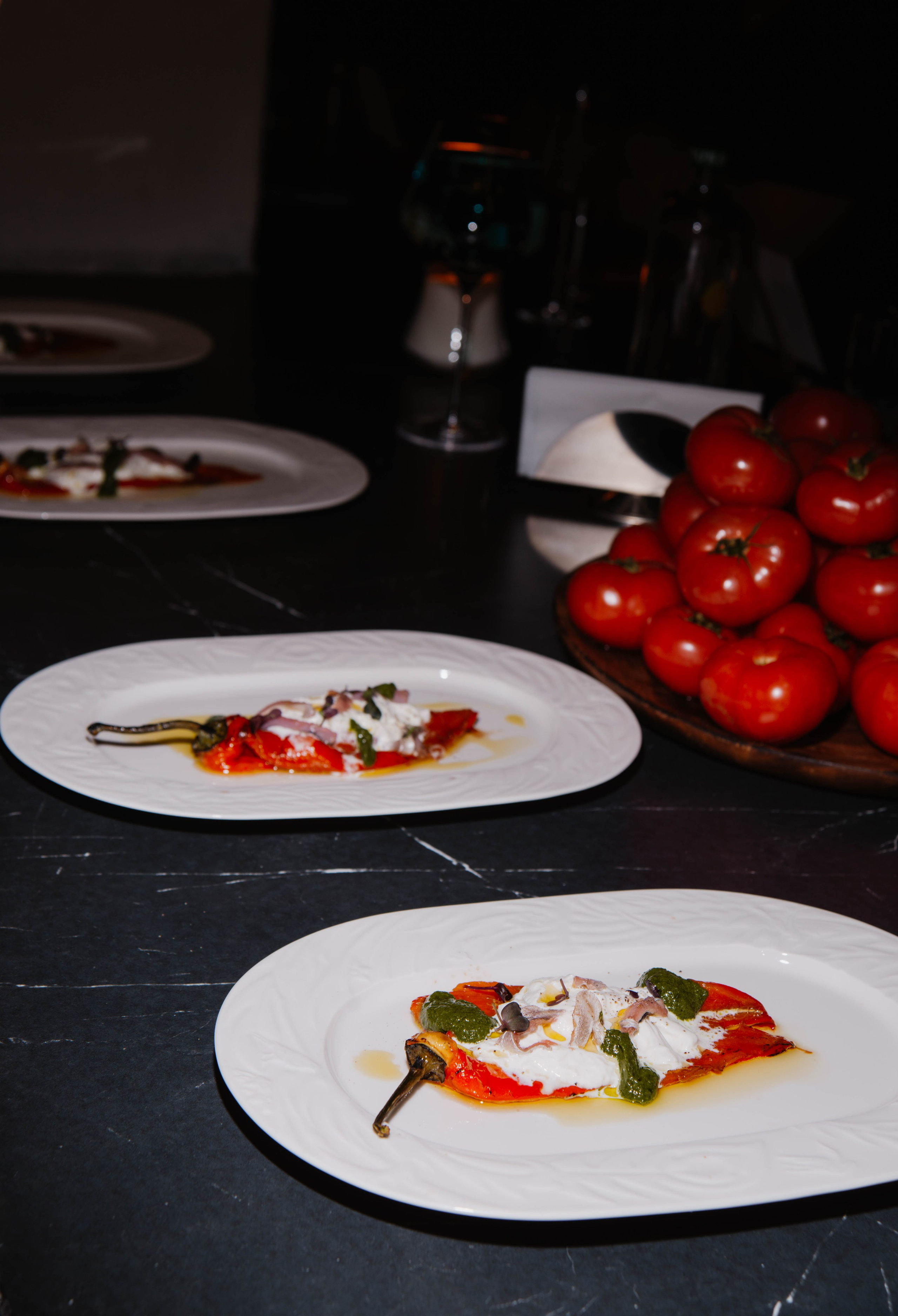 Шеф-тейбл в ресторане Ливингстон. Ксения Glossa. Портретный и репортажный фотограф в Самаре