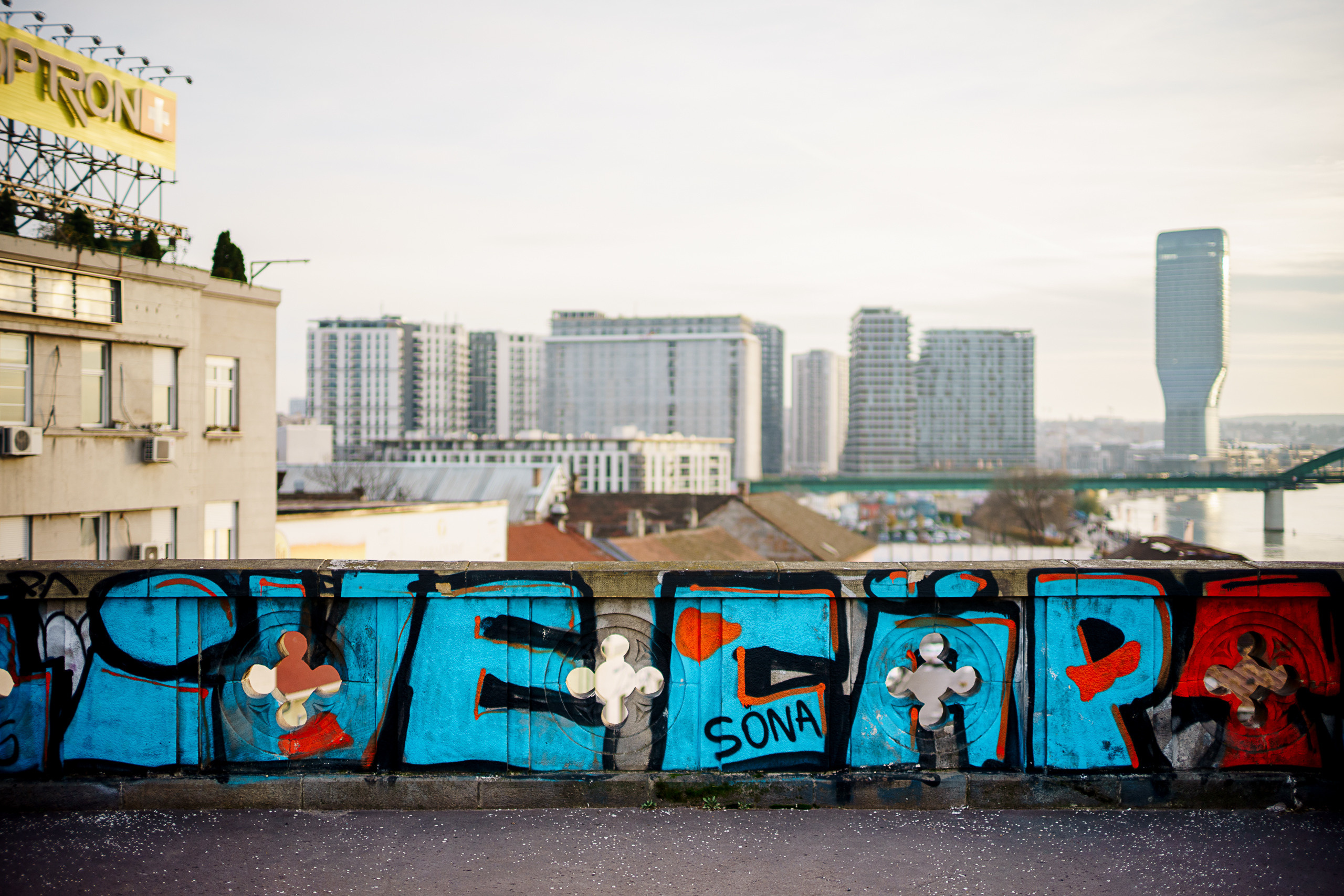 Београд. Oleg Kozachok — Photographer with Protanopia | Portraits, Texture & Light