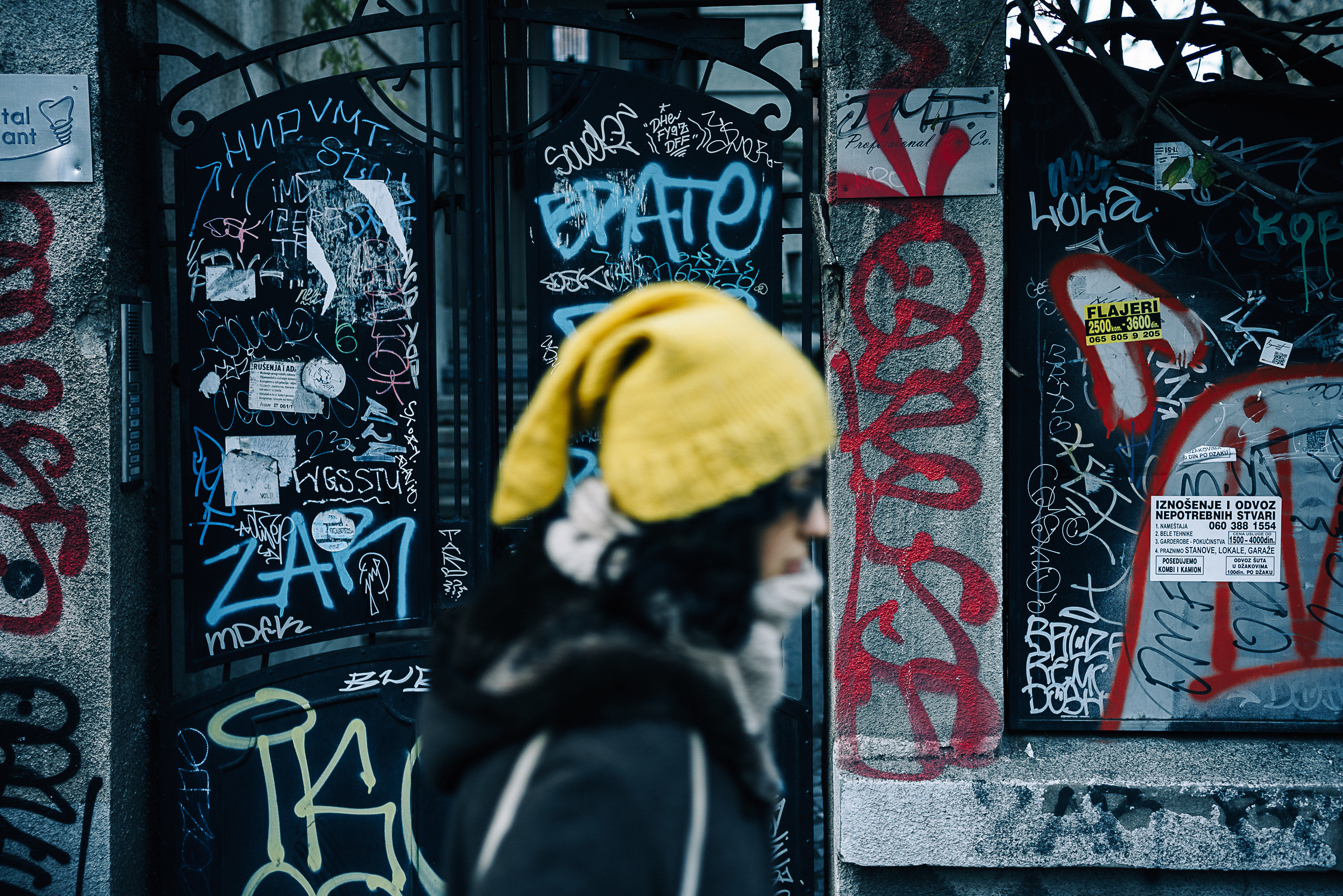 Београд. Oleg Kozachok — Photographer with Protanopia | Portraits, Texture & Light