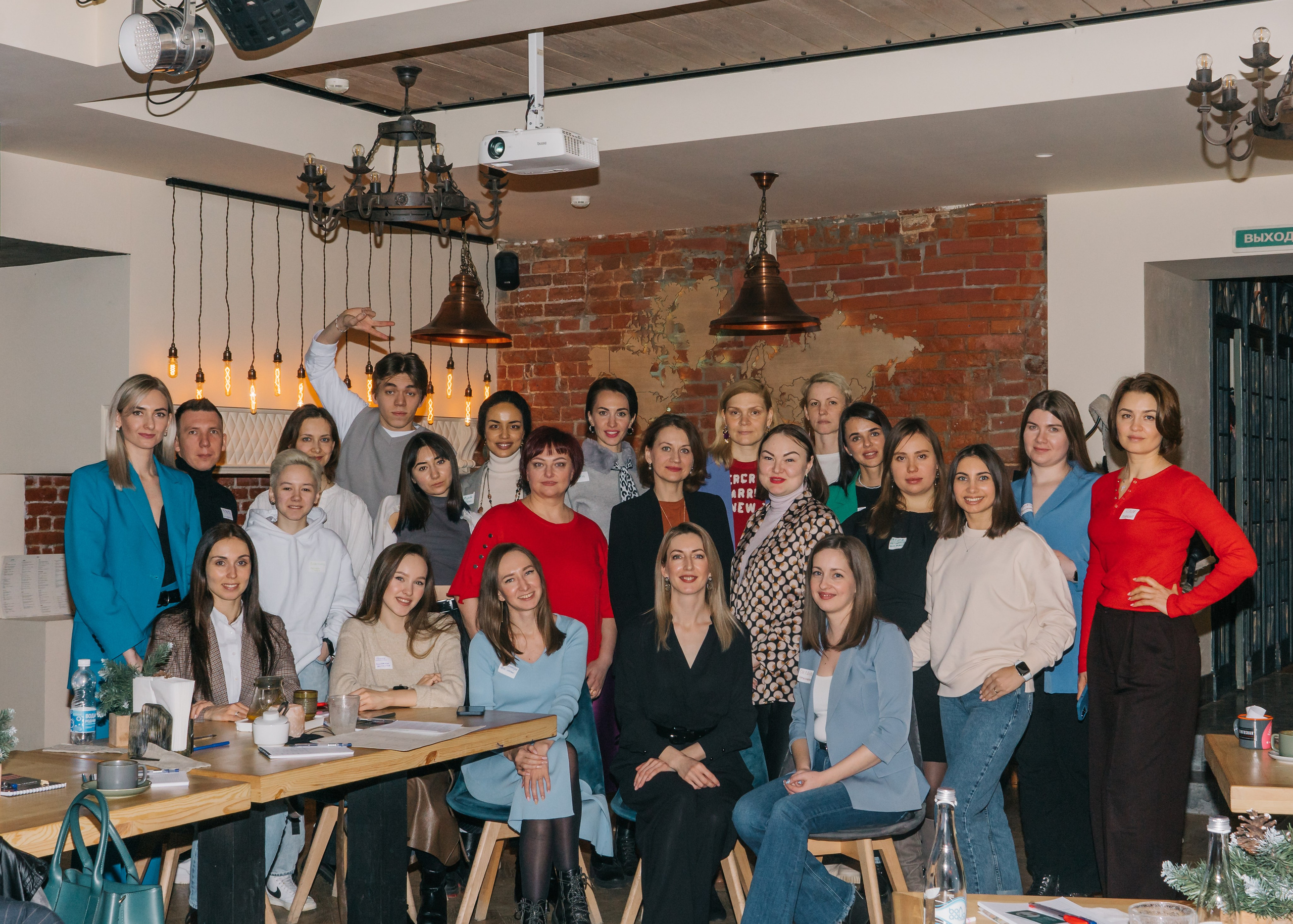 Нетворкинг «Свои в Москве». Женский фотограф в Москве Анастасия Сидорова