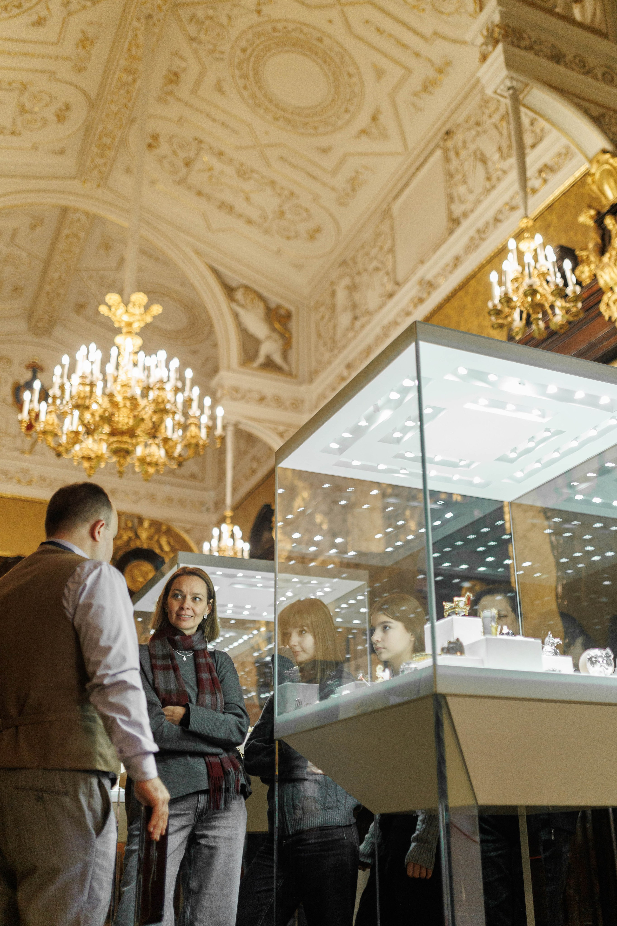 Экскурсии в Музее Фаберже. Экскурсии по Музею Фаберже и Санкт-Петербургу гид Арутюн Караджаян