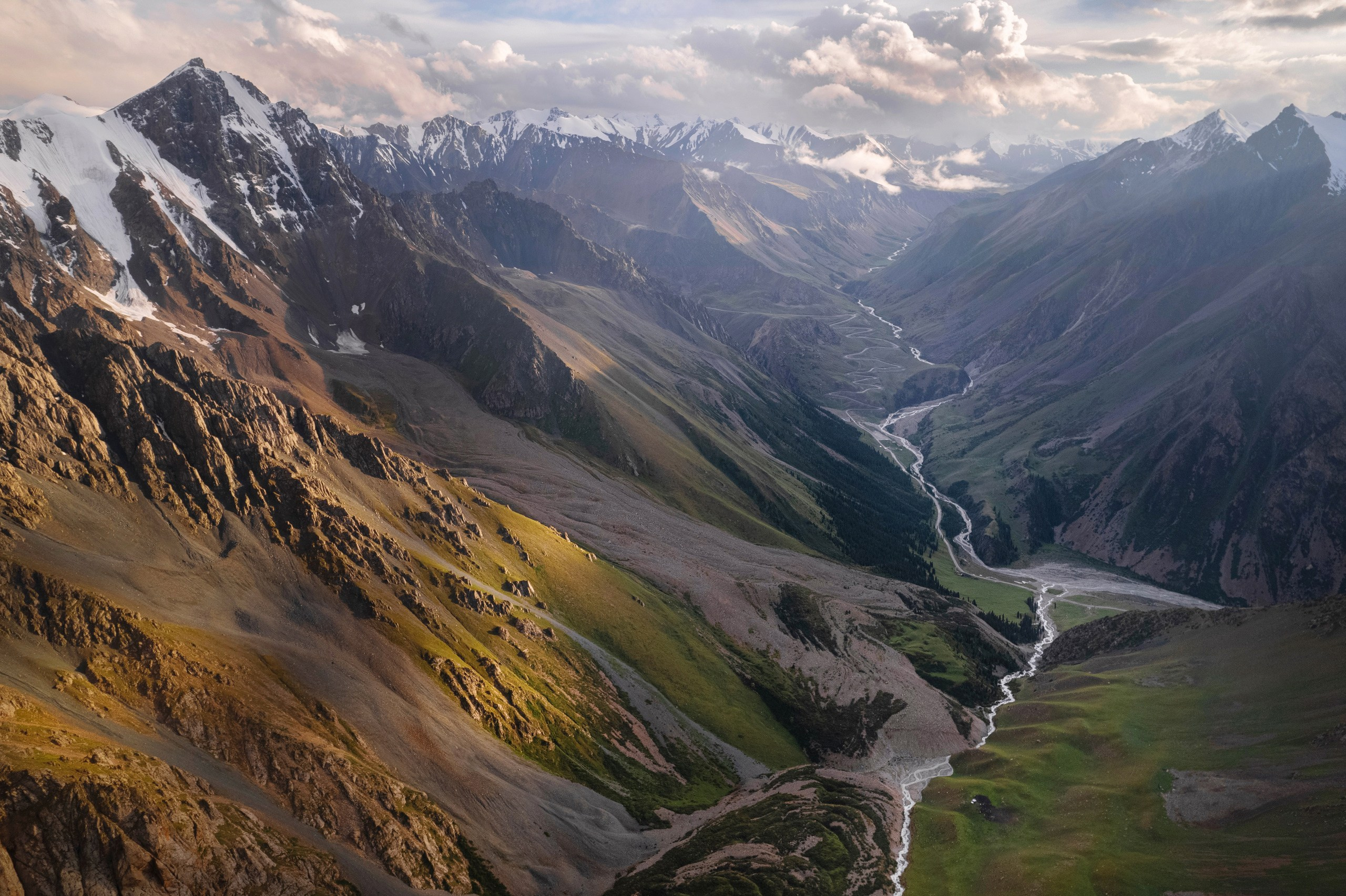 Тянь-Шань. Фотограф в Красноярске Нерозя Александр. Пейзаж, природа, портрет