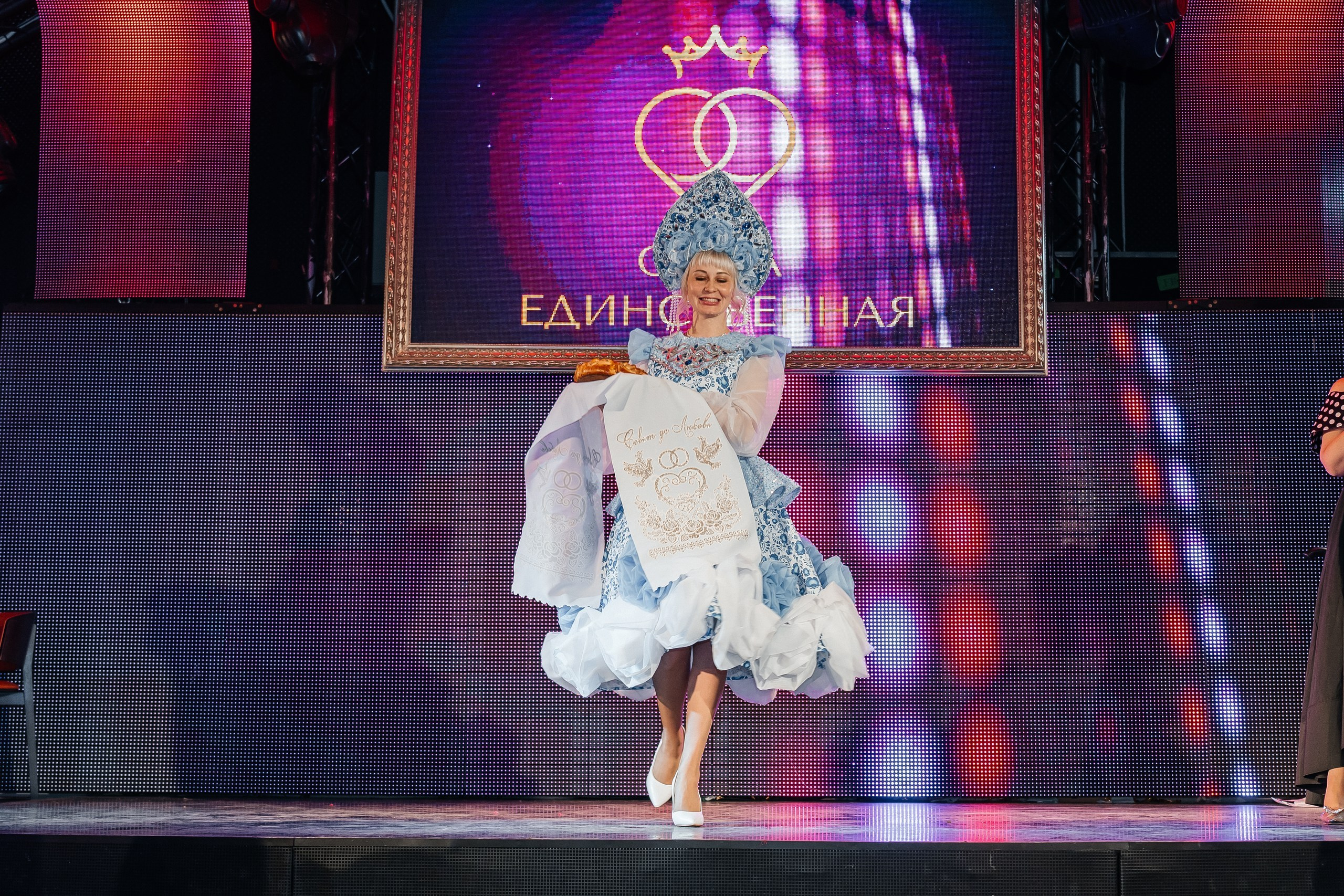 Одна единственная. Для тех, кто не ждёт удачи, а создаёт её. Каждая фотосессия — это твой момент, твой стиль, твой успех. 📸