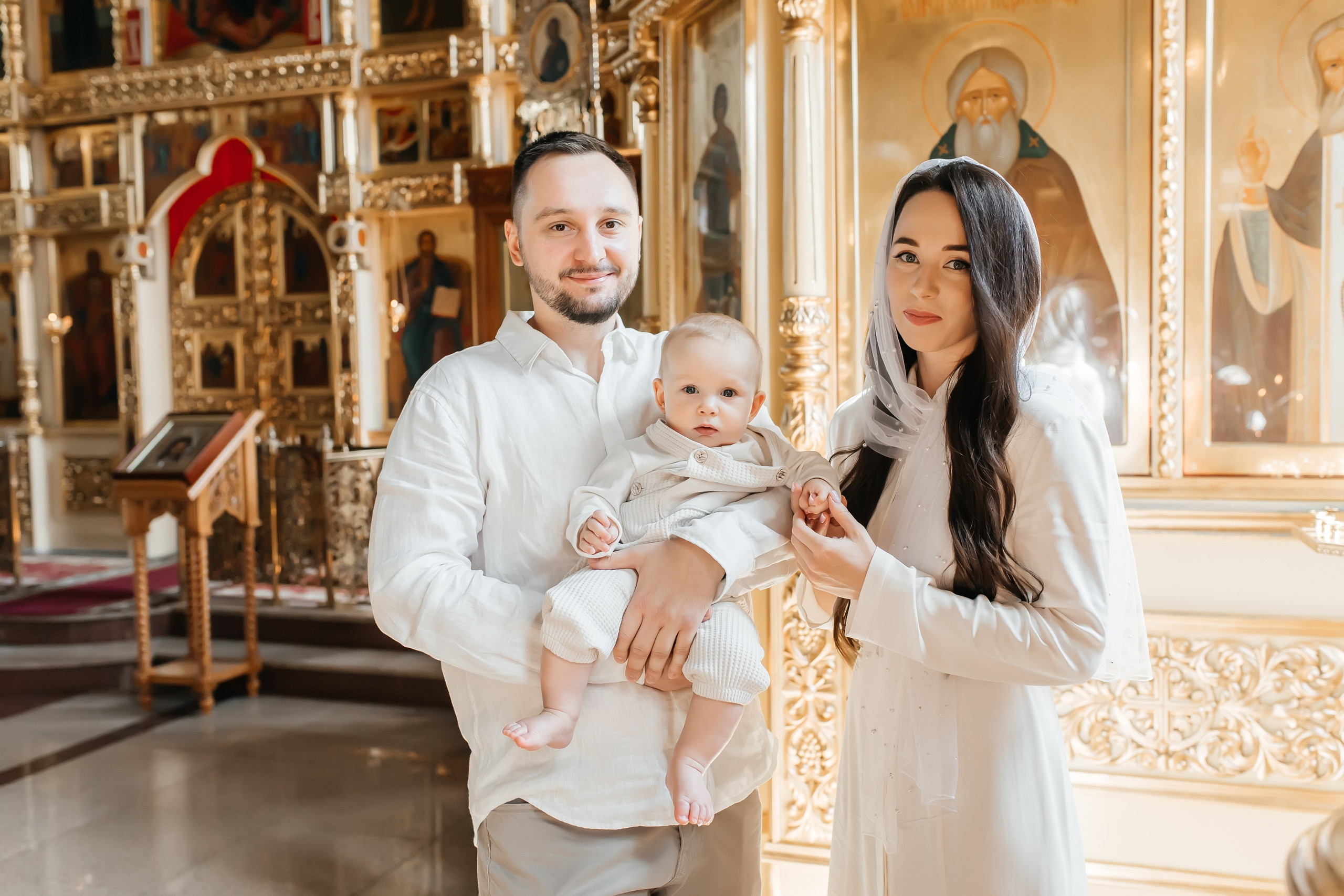 Крещение Артемия в Храме Николая Чудотворца в Ангелово. Фотограф на крещение и венчание Москва  Надежда Баланина