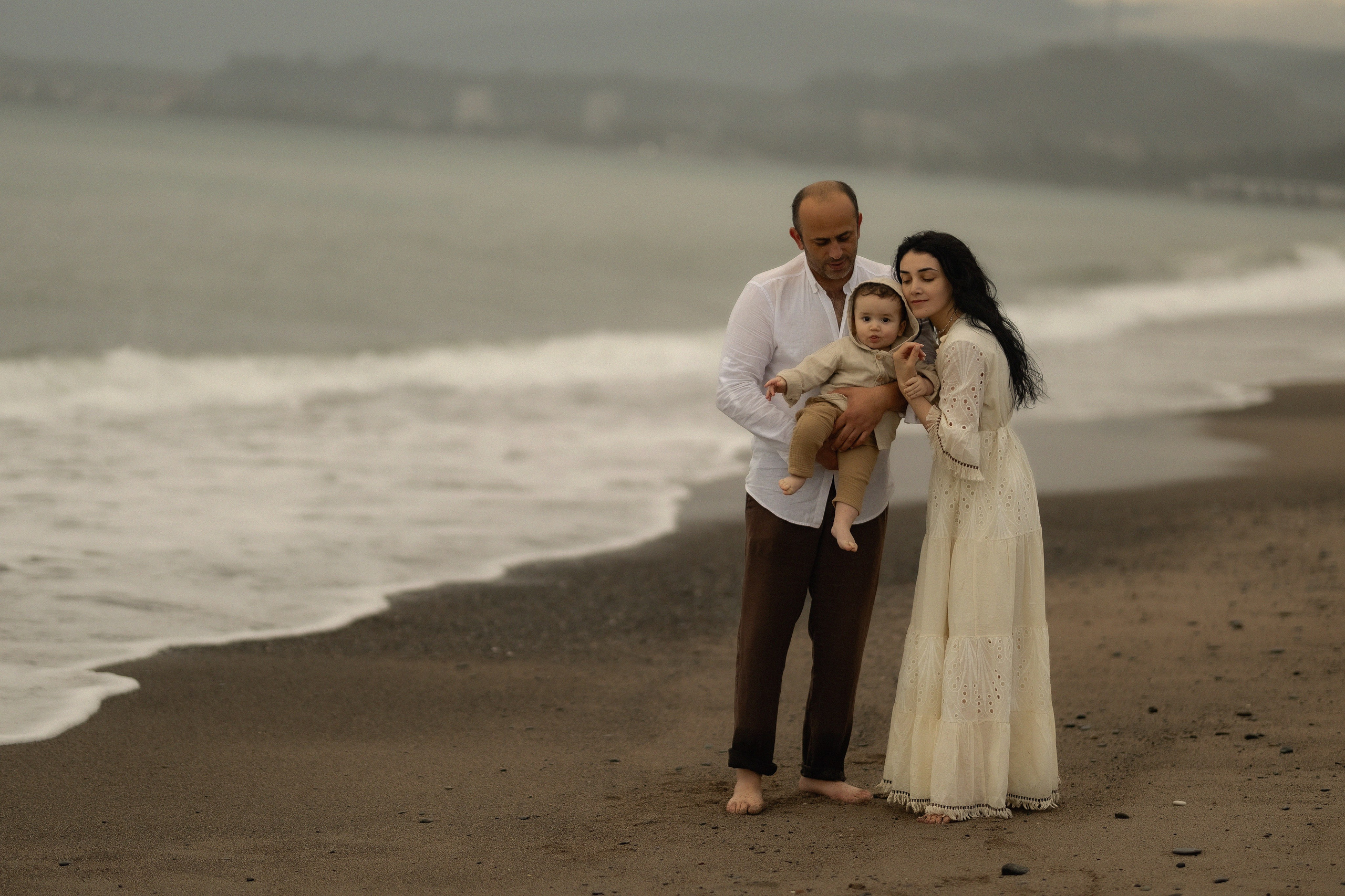 Эльвира Песочный пляж в Абхазии. Семья. Семейные, индивидуальные Сьемки, фотографии для составления визуала