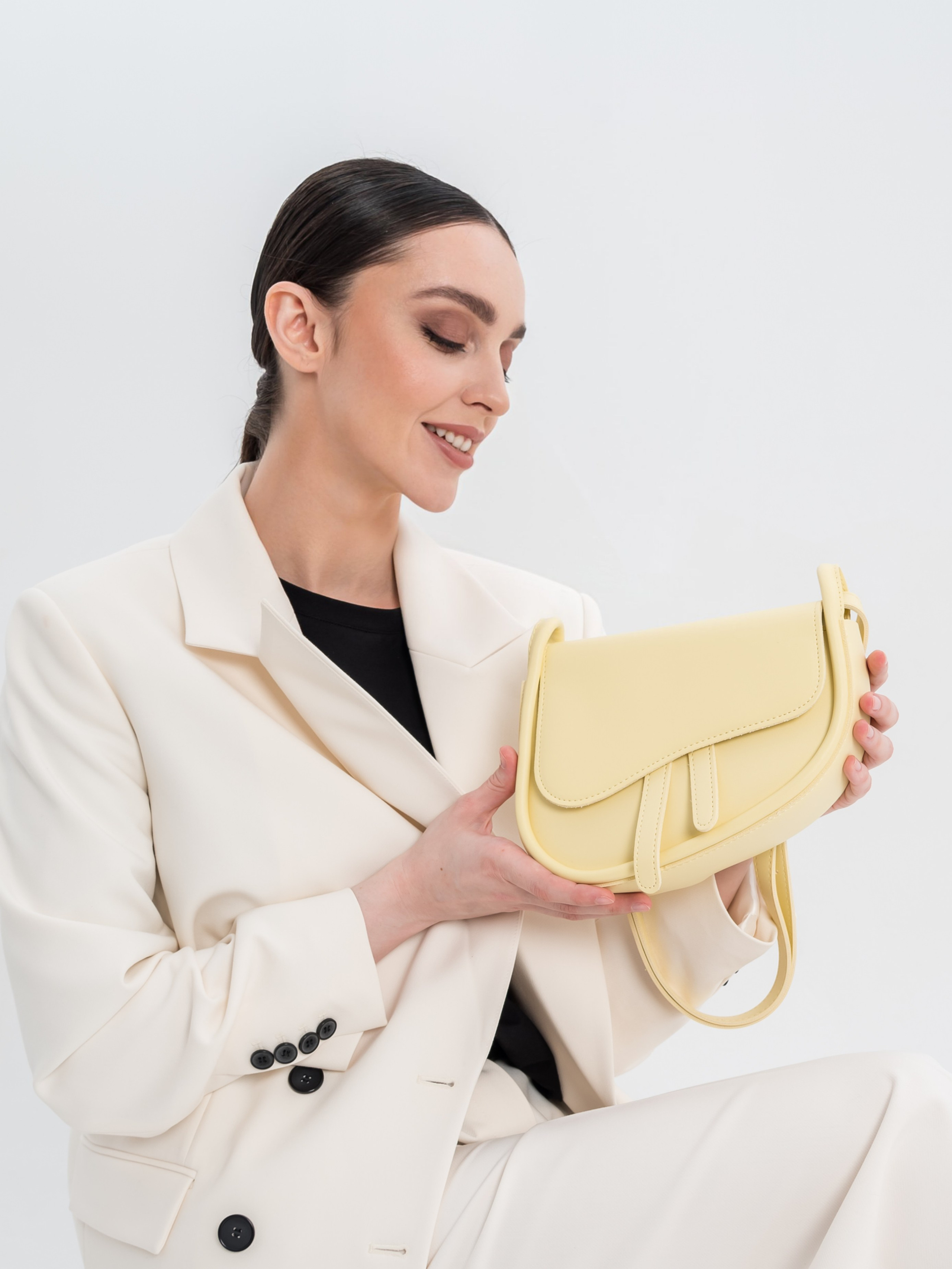 Оксана К. Экскл. Фото и видео продакшн в Москве — съемка для брендов и маркетплейсов