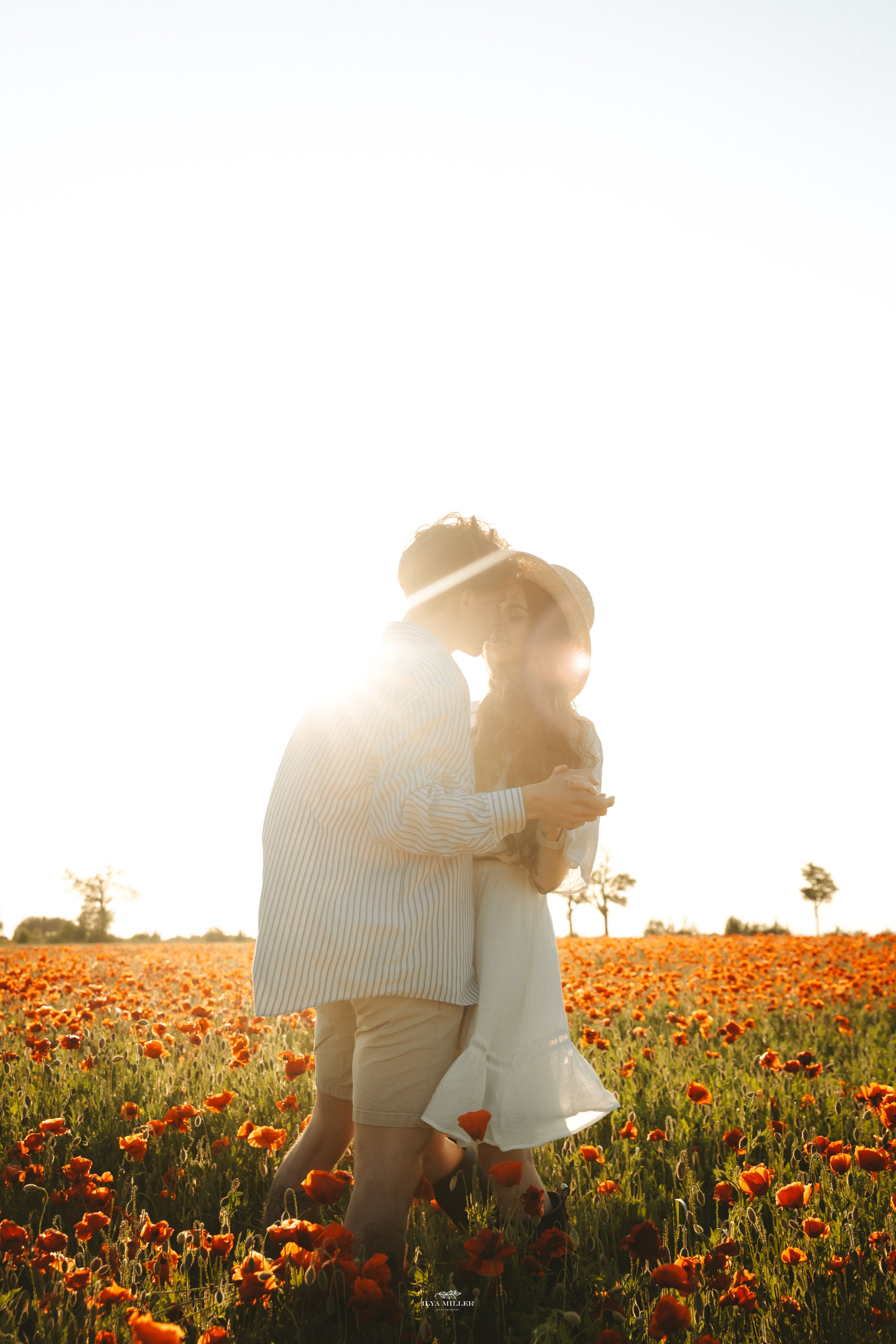 Дина и Влад / Маковые поля. Фотограф Калининград Илья Миллер