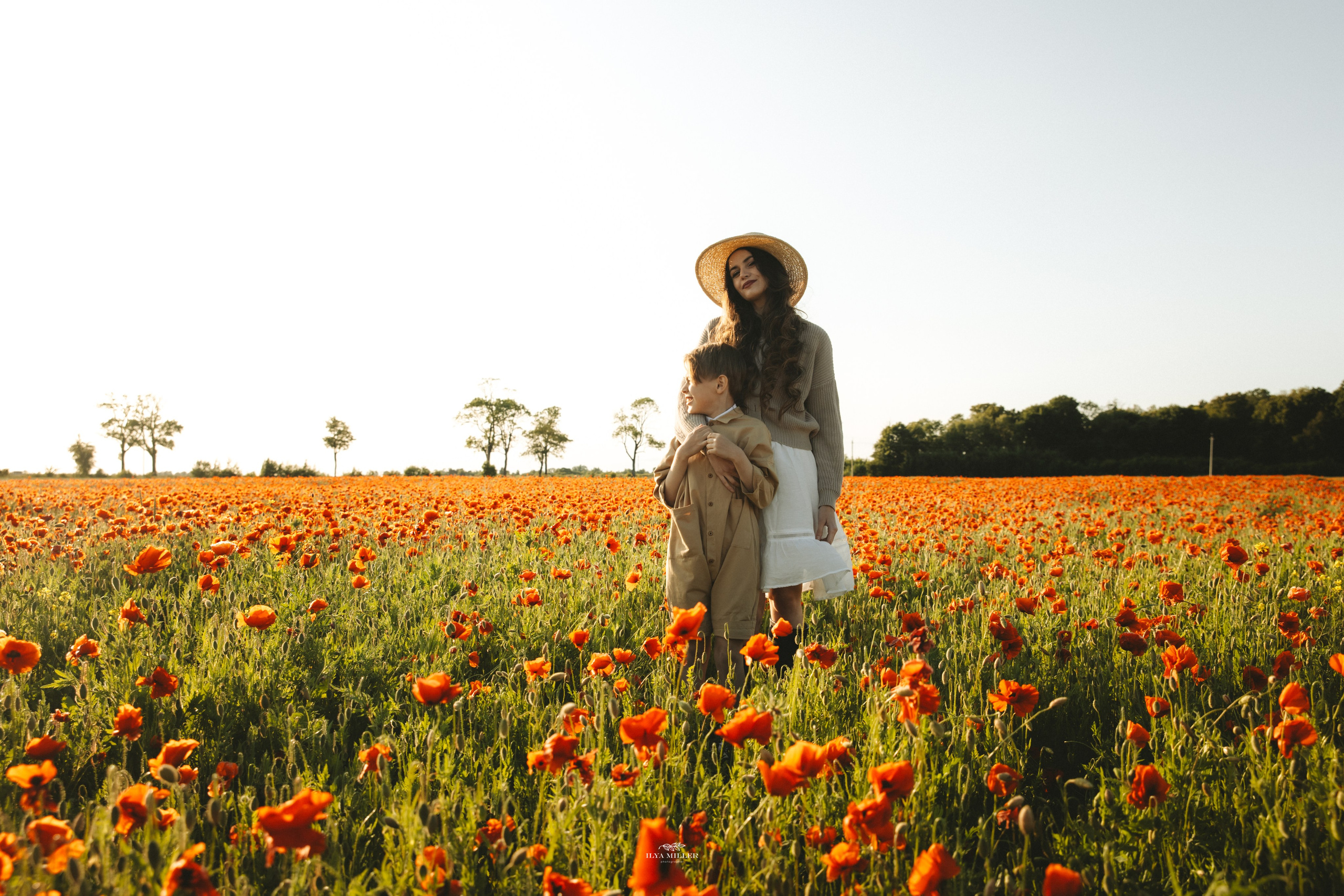 Дина и Влад / Маковые поля. Фотограф Калининград Илья Миллер