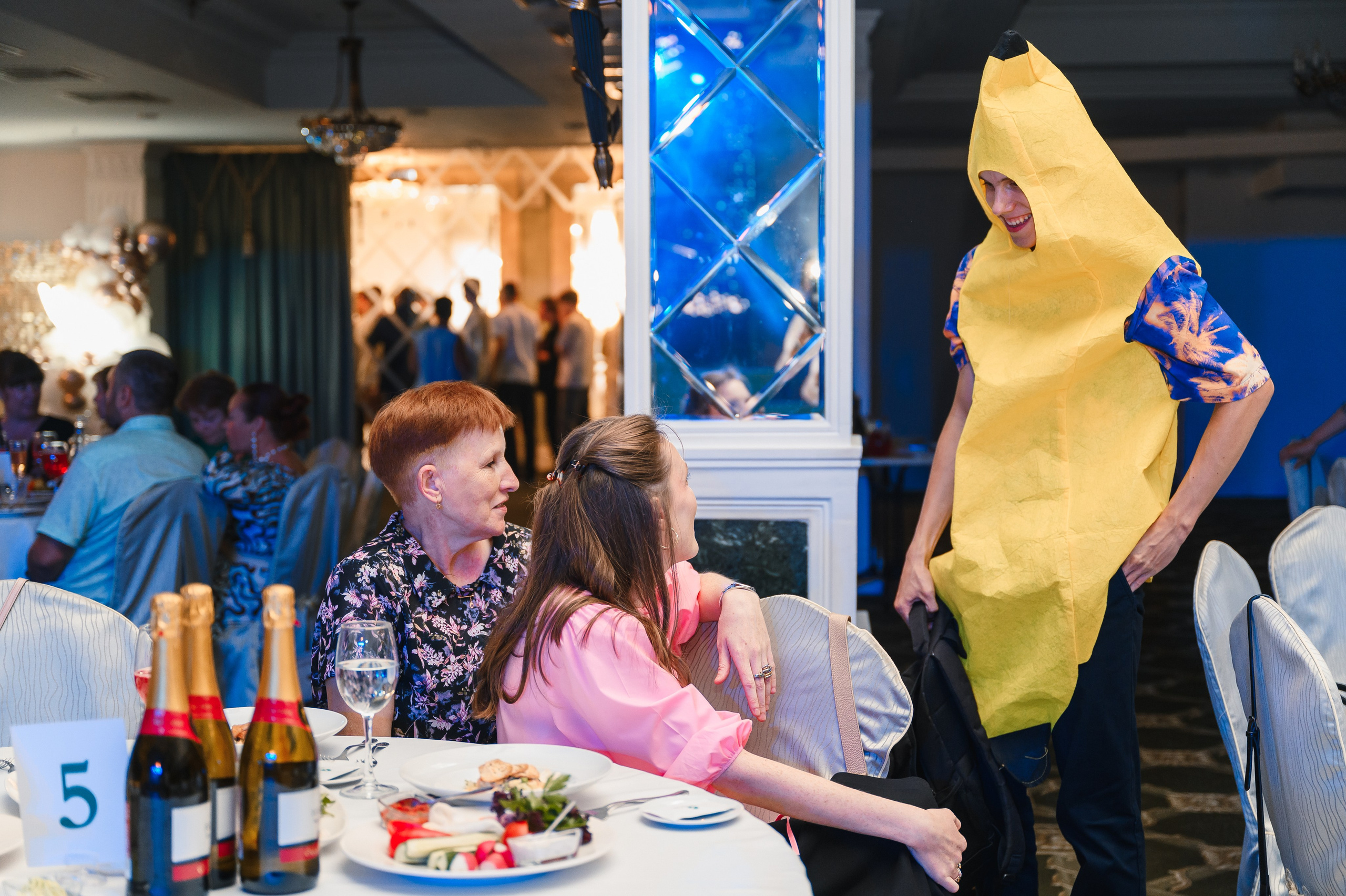 Выпускной в Малахите. Wedding and family photographer USA