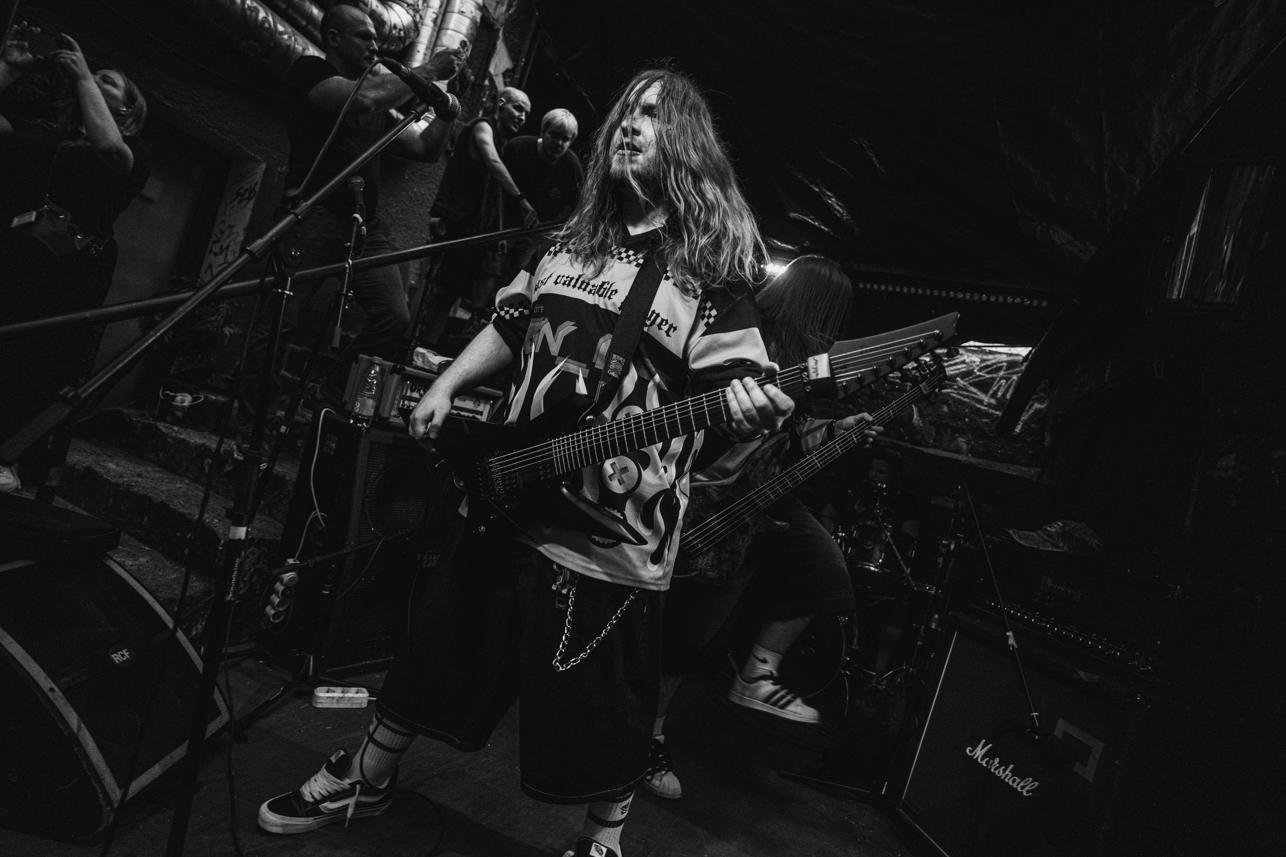 /brainrot/, ://Sign_off, PARTYBREAKER, WLVS 13.06.2026 в Смене. Репортажный фотограф в Москве Legiodot