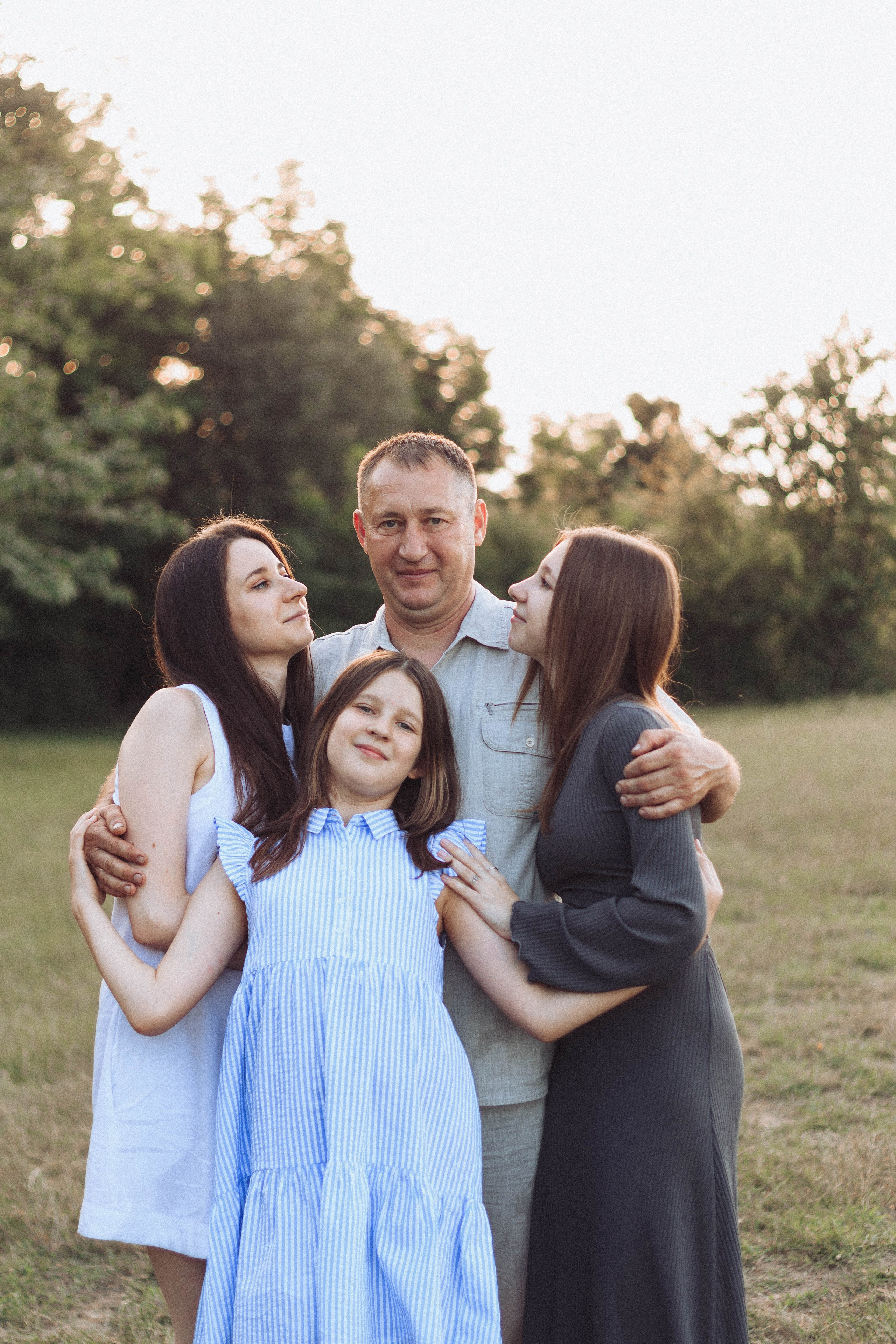 Дмитрий и Наталья с дочками. Фотограф в Краснодаре Ксения Мархинина