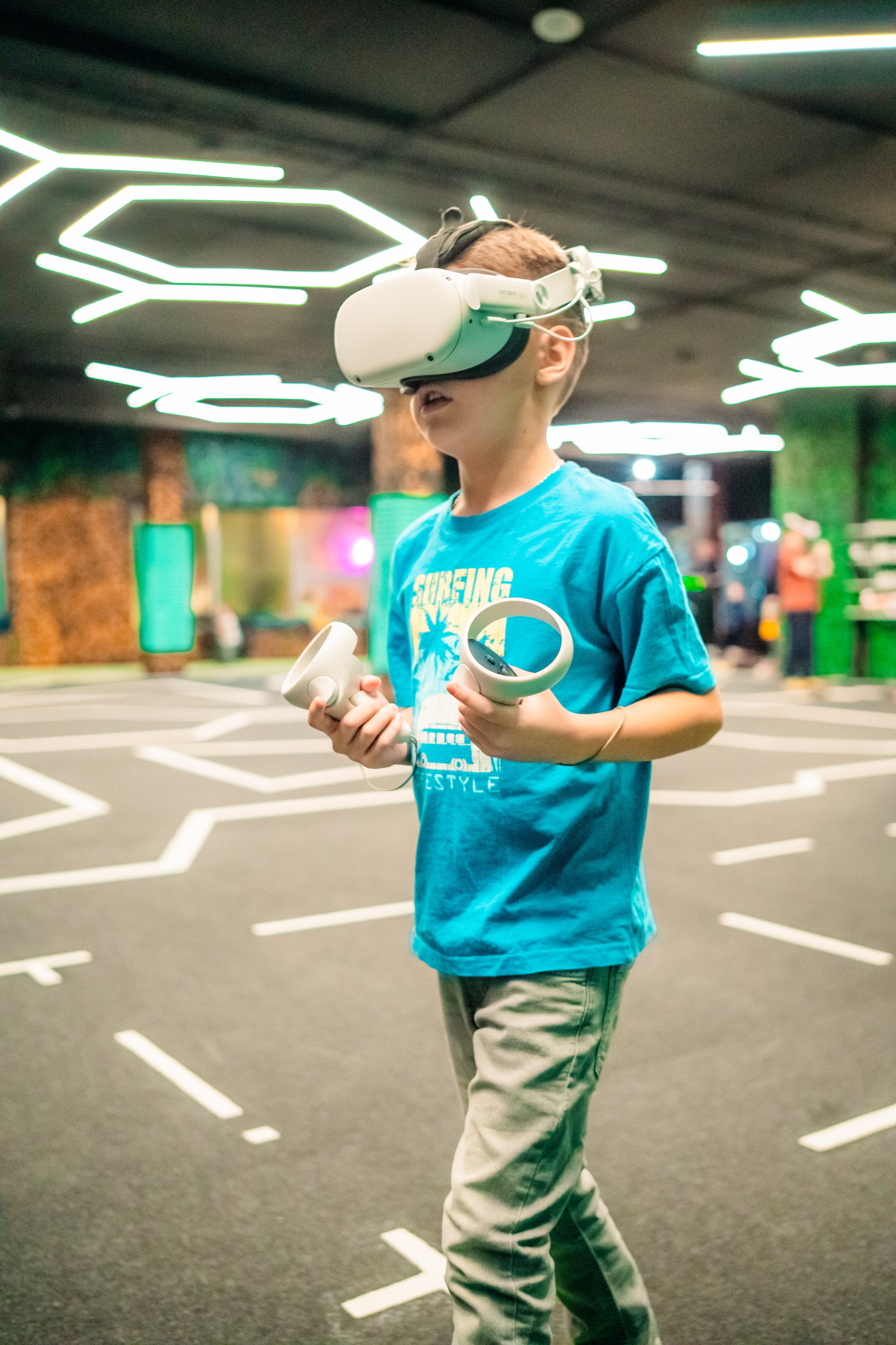 VR (November-December 2024). Felixtones