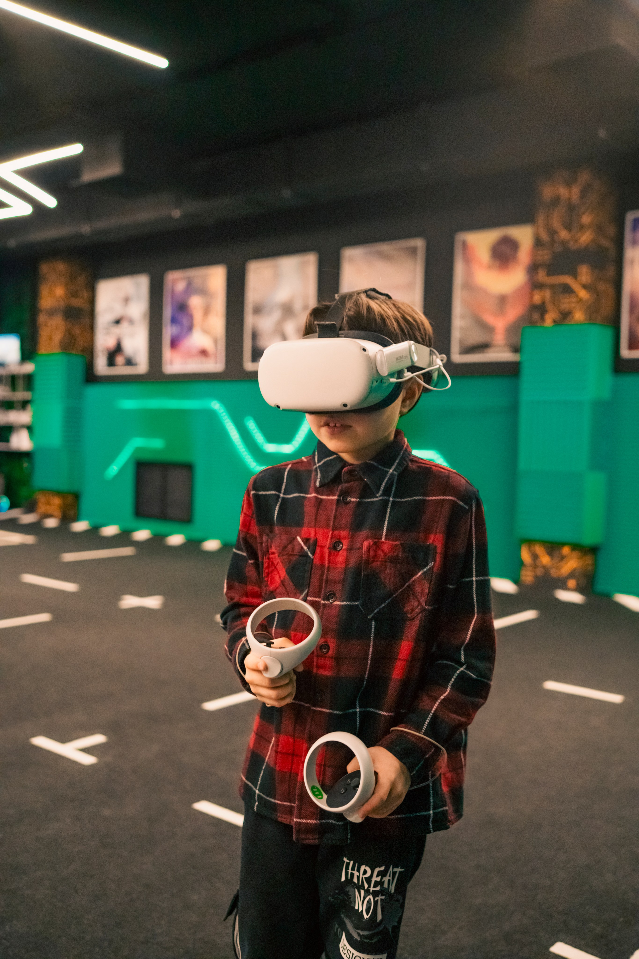 VR (November-December 2024). Felixtones