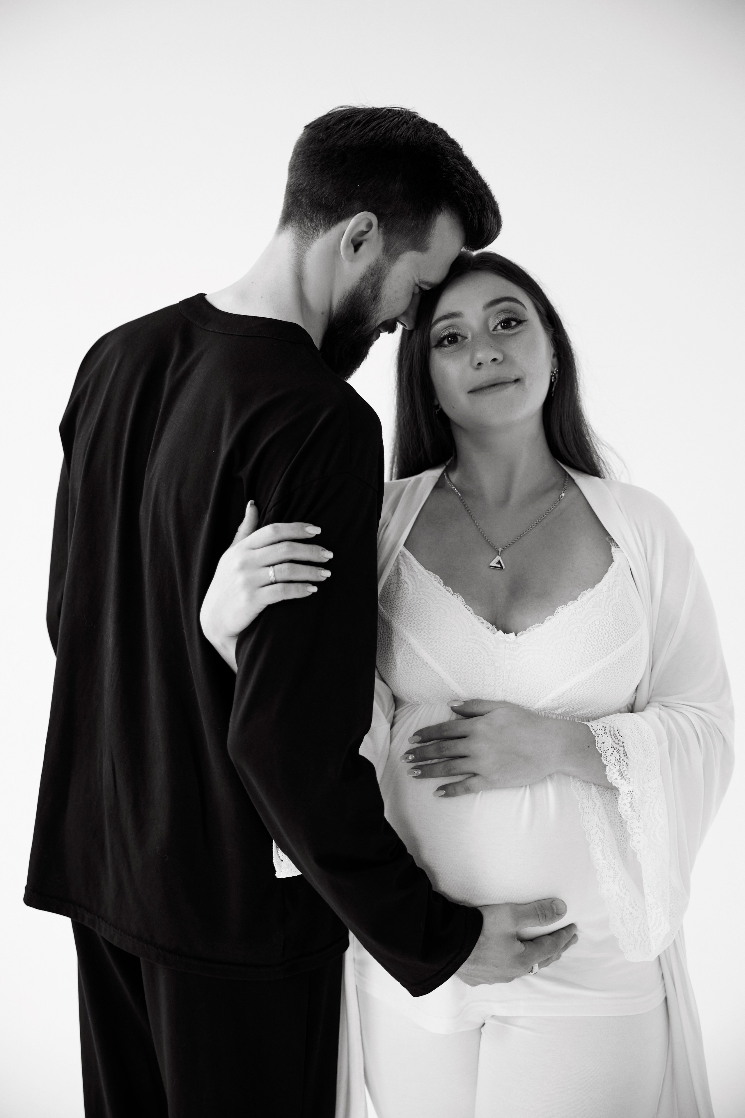 Фотосессия беременности в студии. Портретный, семейный, свадебный фотограф в Магадане — Екатерина Литвин