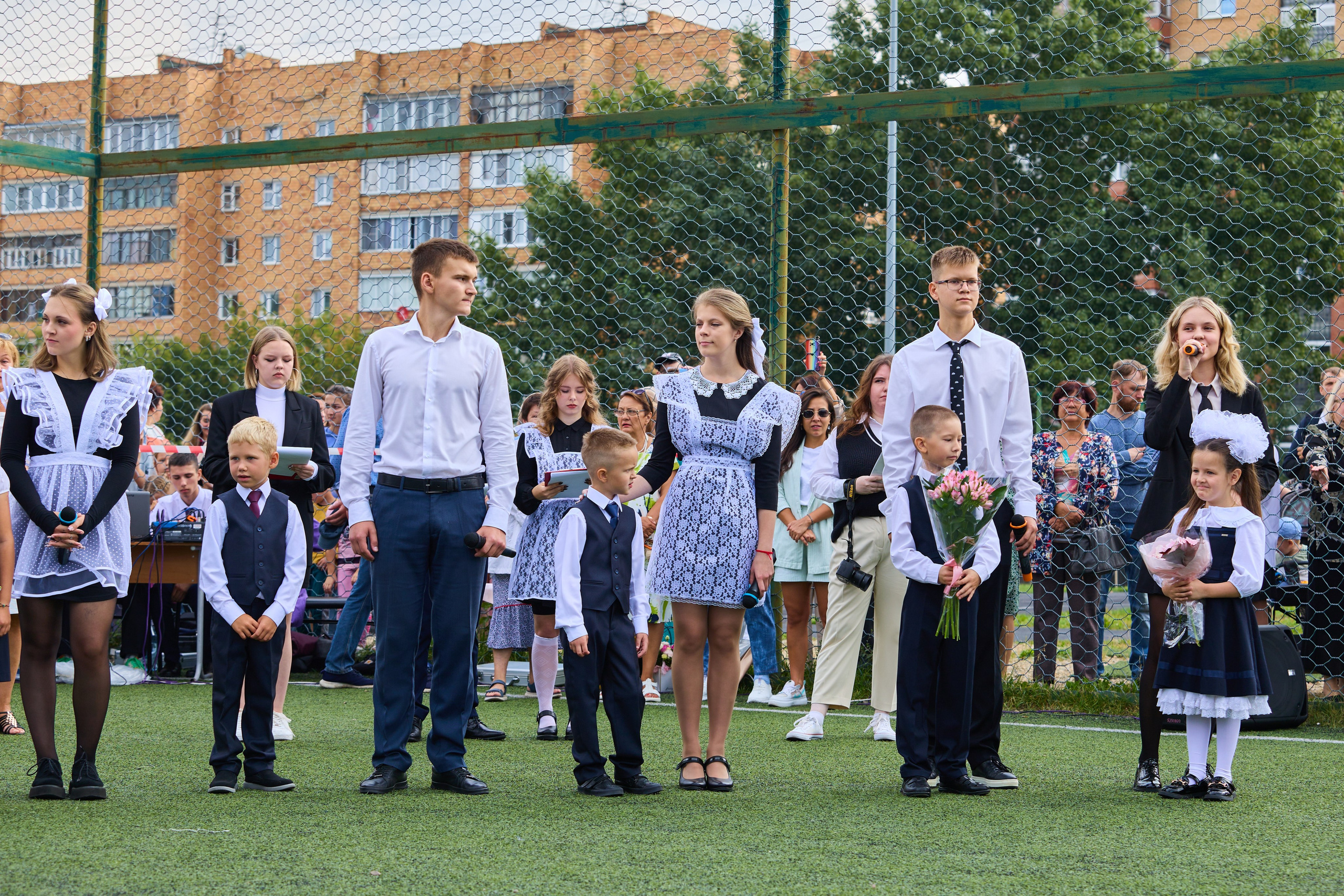 День знаний. Праздничная линейка