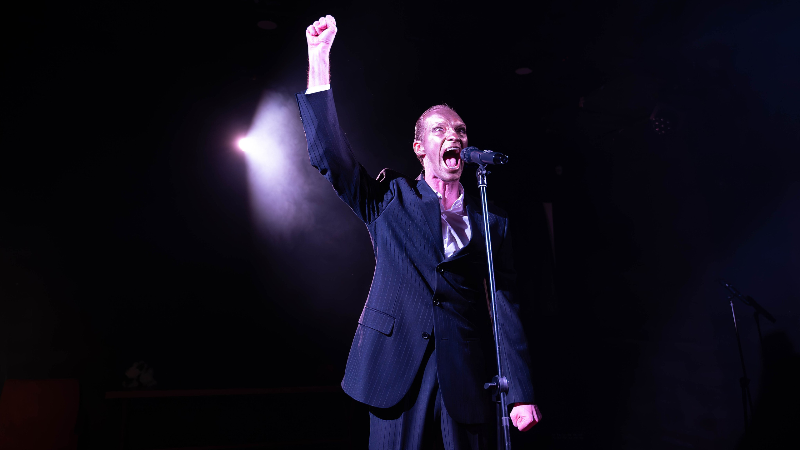 Спектакль "Тристан". Театральный фотограф Михаил Макаричев-Энгельс