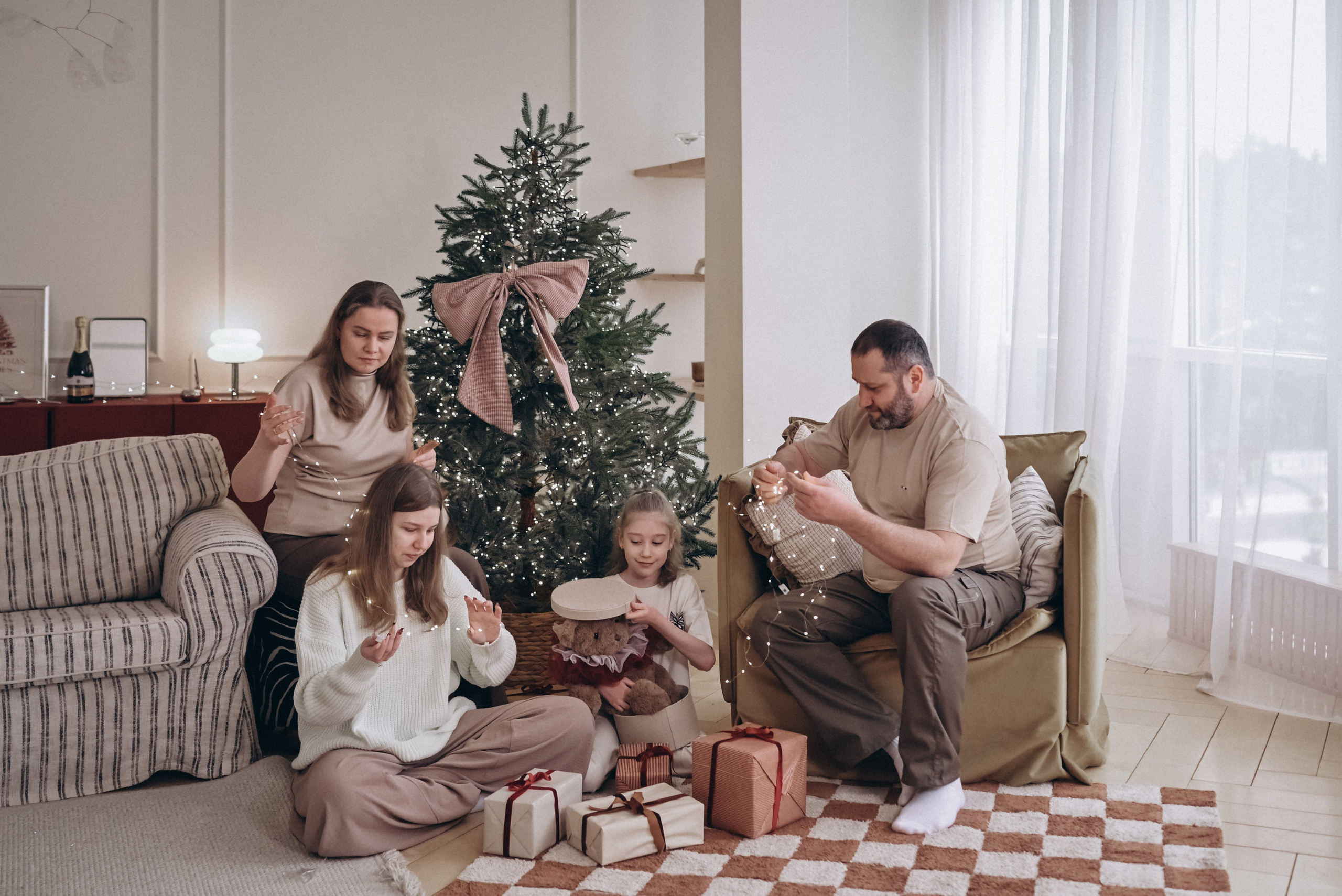 Александр, Юлия, Алина и Анечка. Семейный и детский фотограф Лариса Ерданова в Екатеринбурге