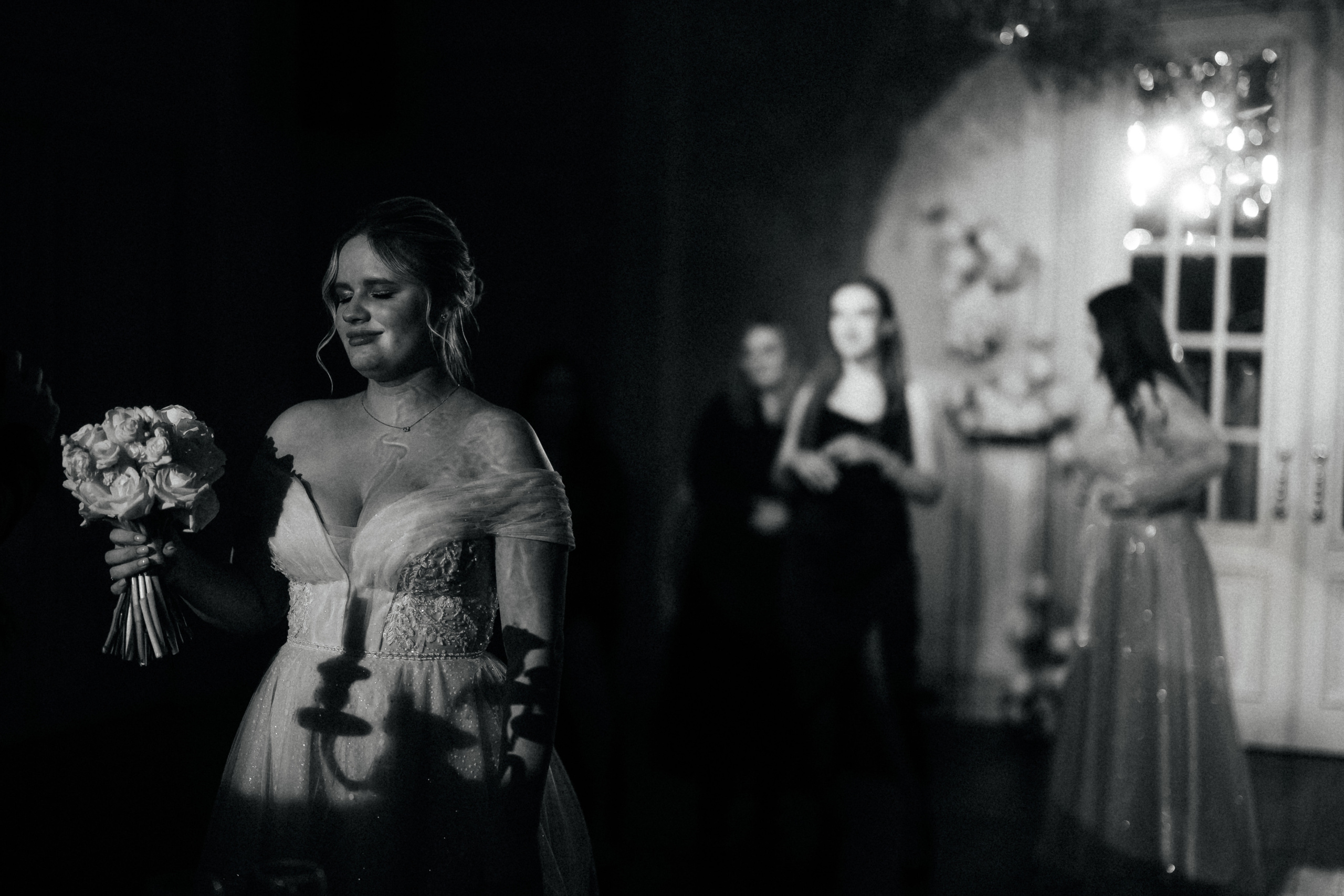 Темнота, Любовь и Слезы ♥. Свадебный фотограф в Москве