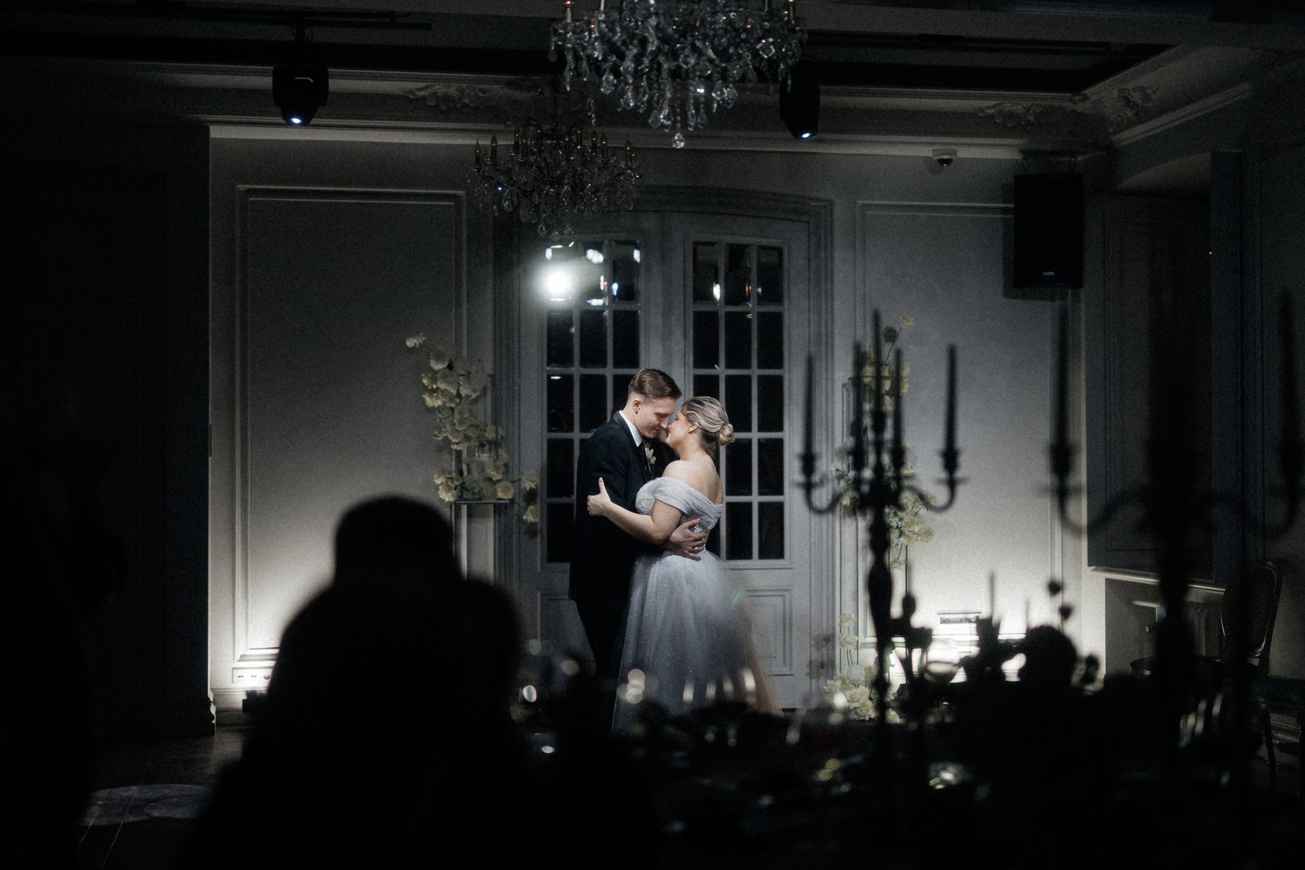 Темнота, Любовь и Слезы ♥. Свадебный фотограф в Москве