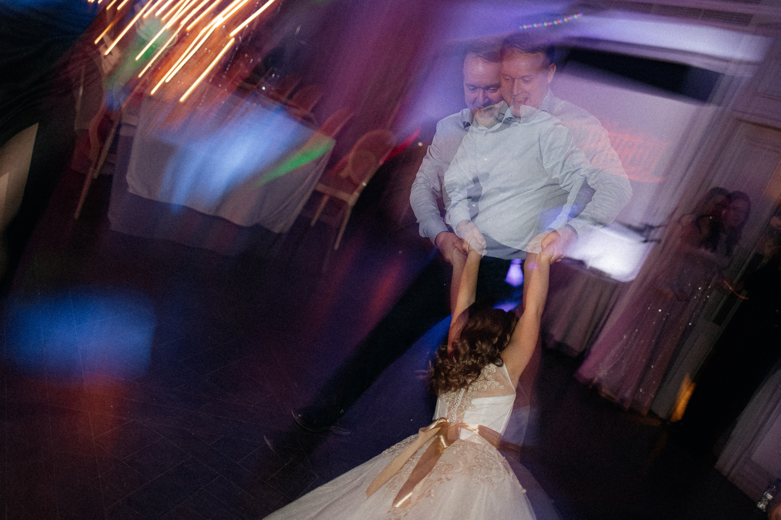 Темнота, Любовь и Слезы ♥. Свадебный фотограф в Москве