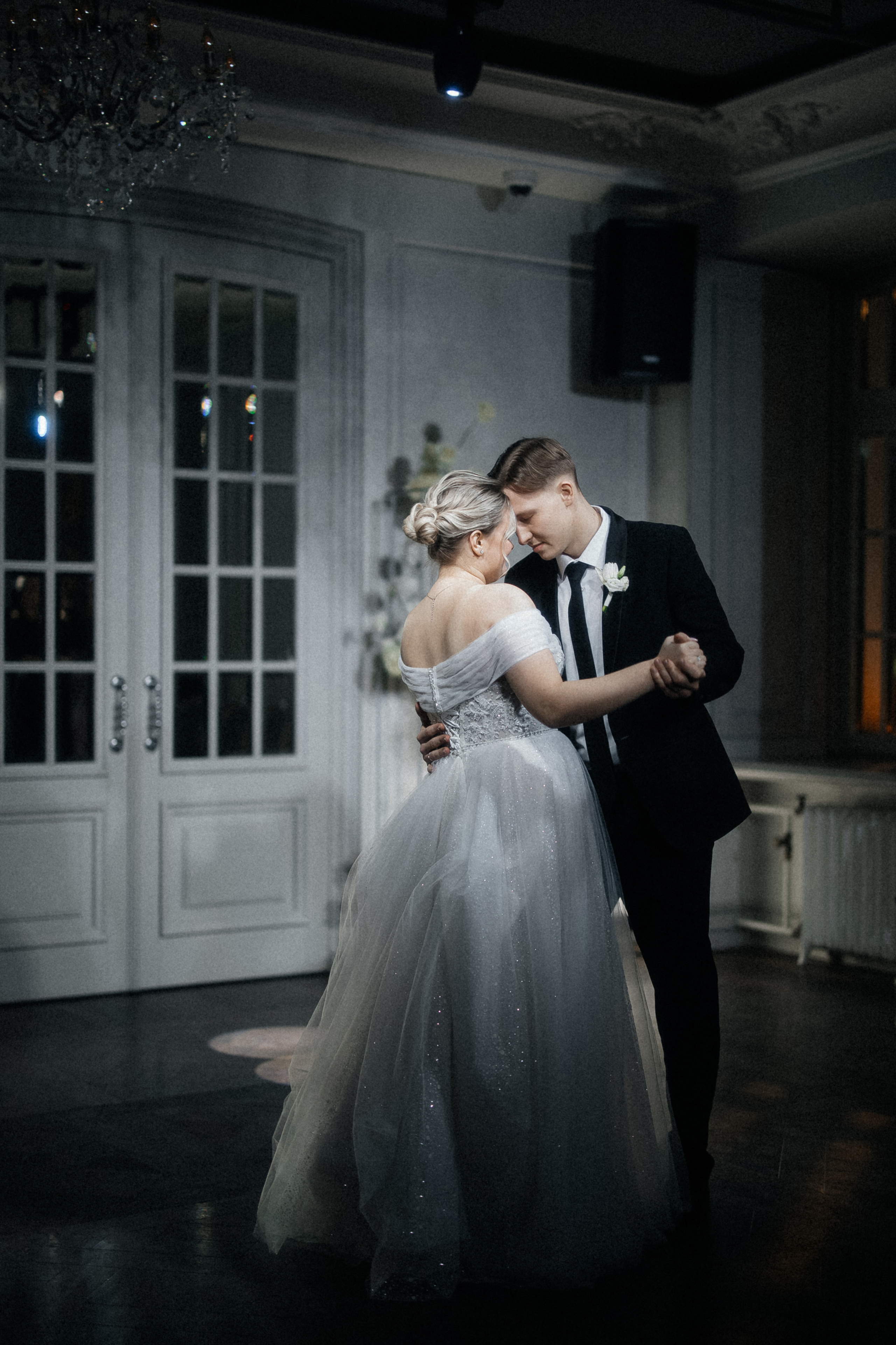 Темнота, Любовь и Слезы ♥. Свадебный фотограф в Москве