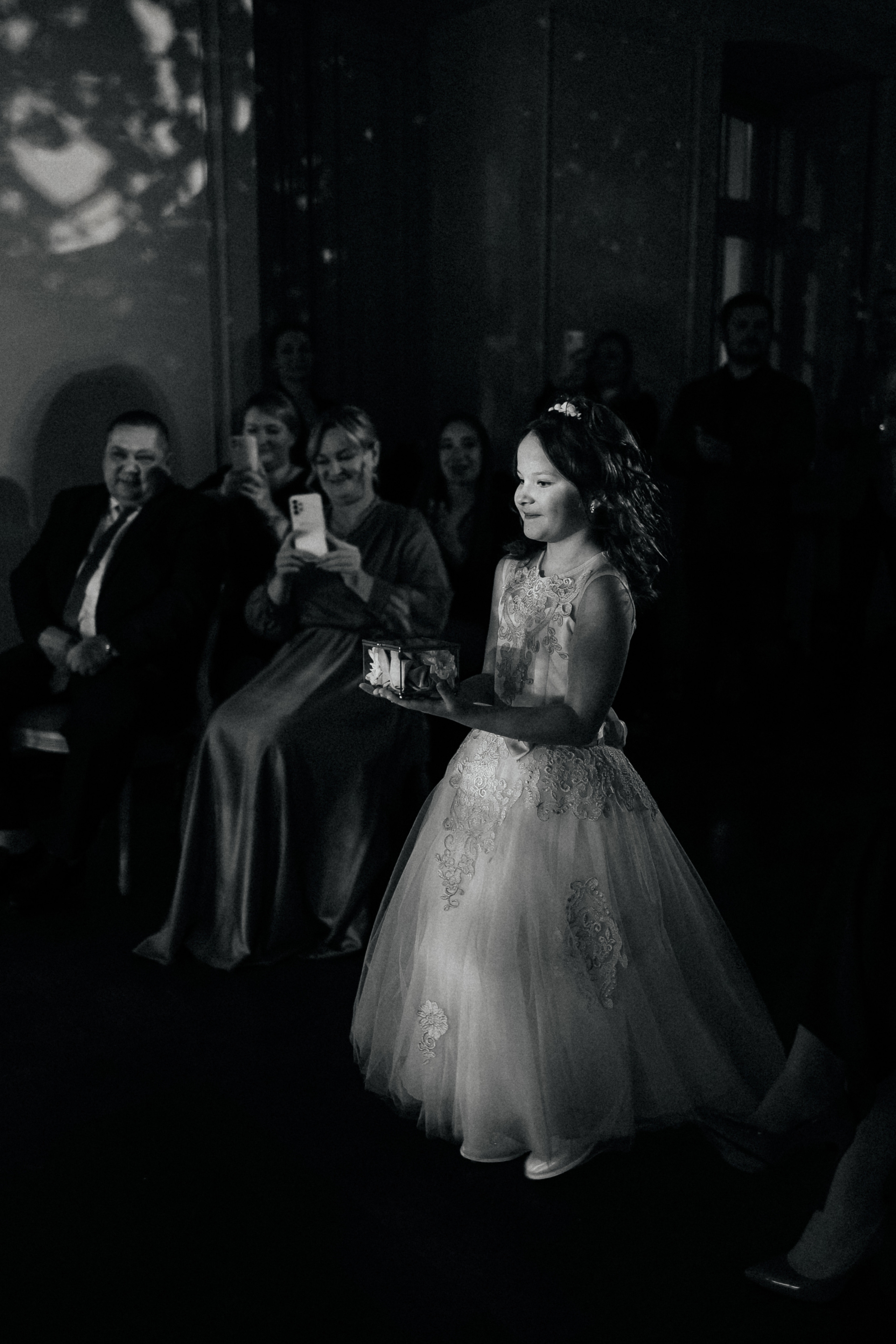 Темнота, Любовь и Слезы ♥. Свадебный фотограф в Москве