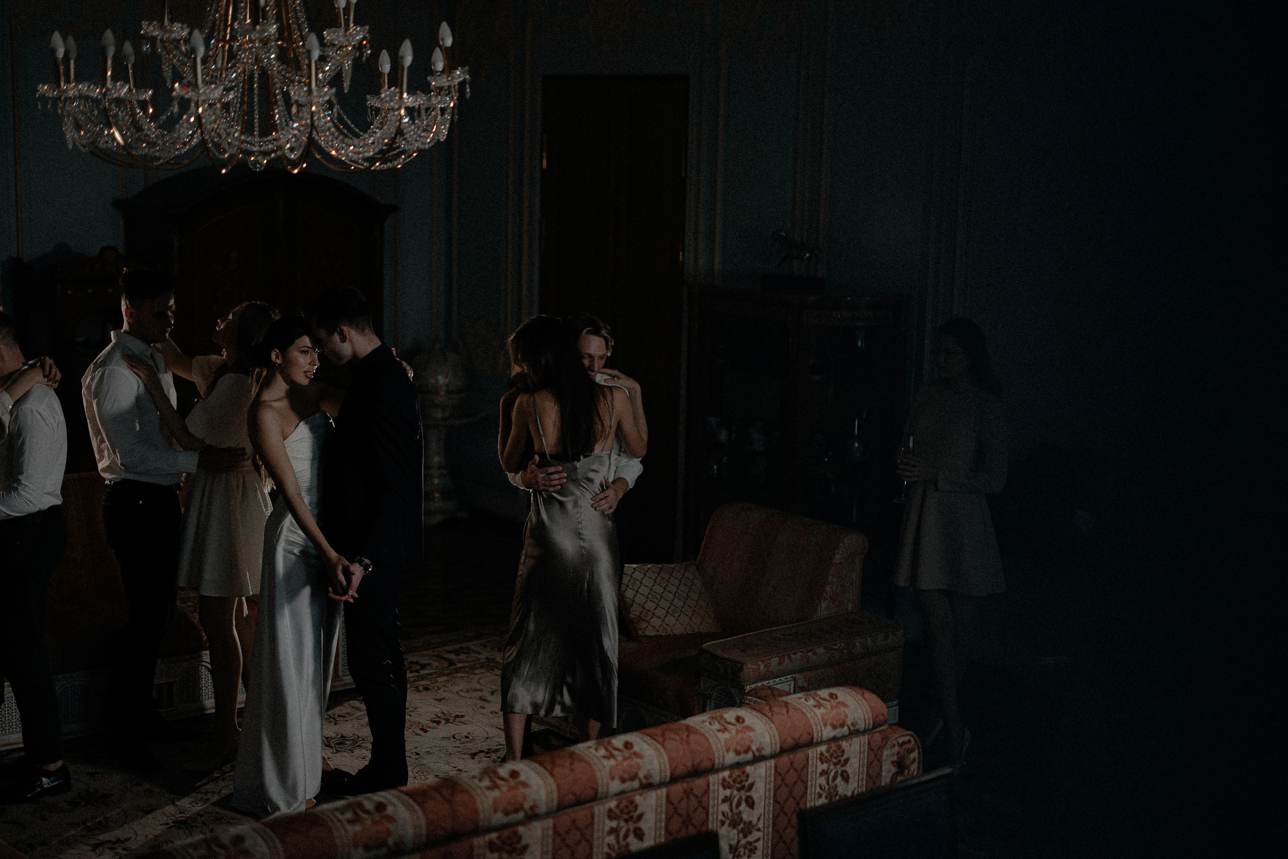 По Питерски с ЛЮБОВЬЮ ♥. Свадебный фотограф в Москве