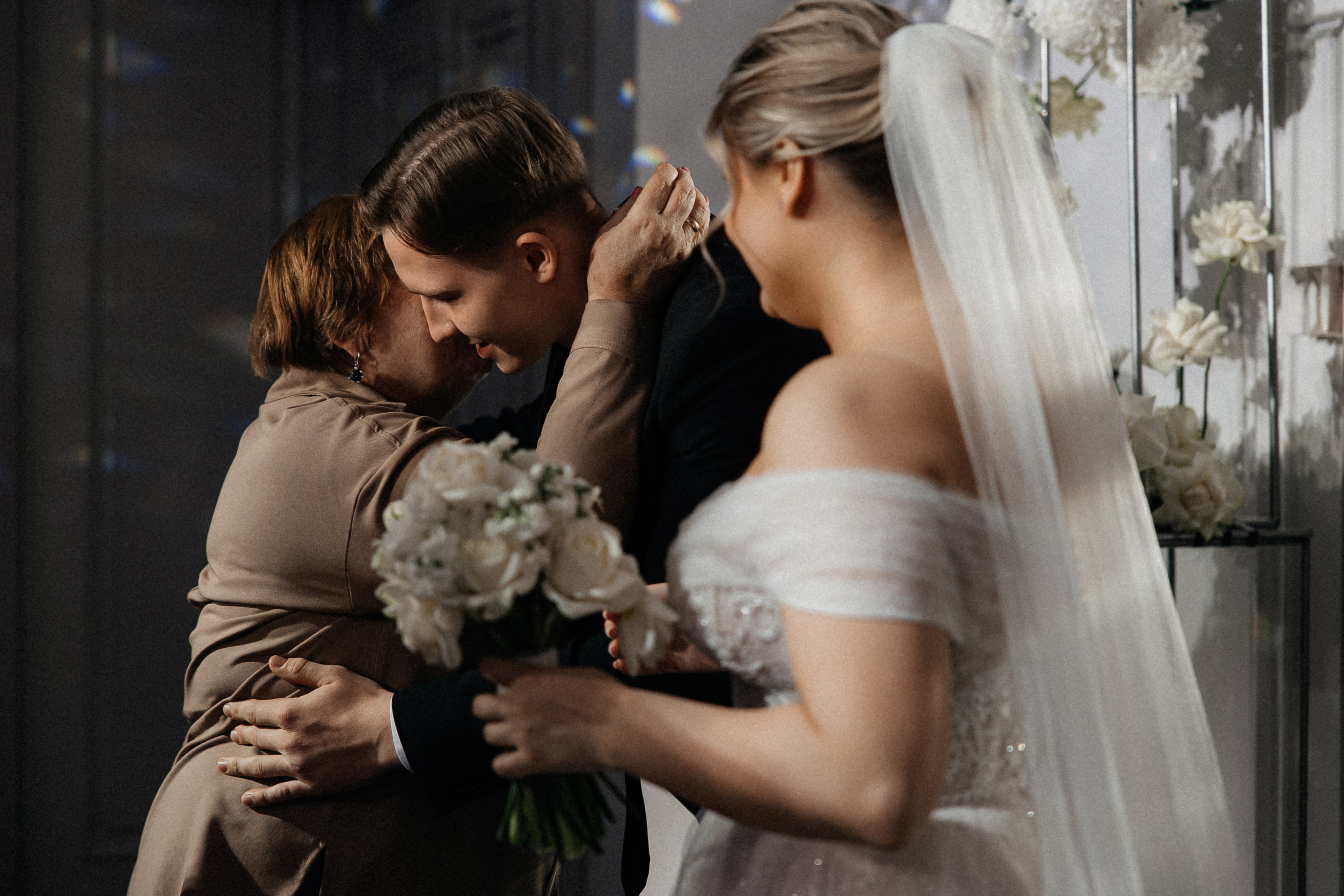 Темнота, Любовь и Слезы ♥. Свадебный фотограф в Москве